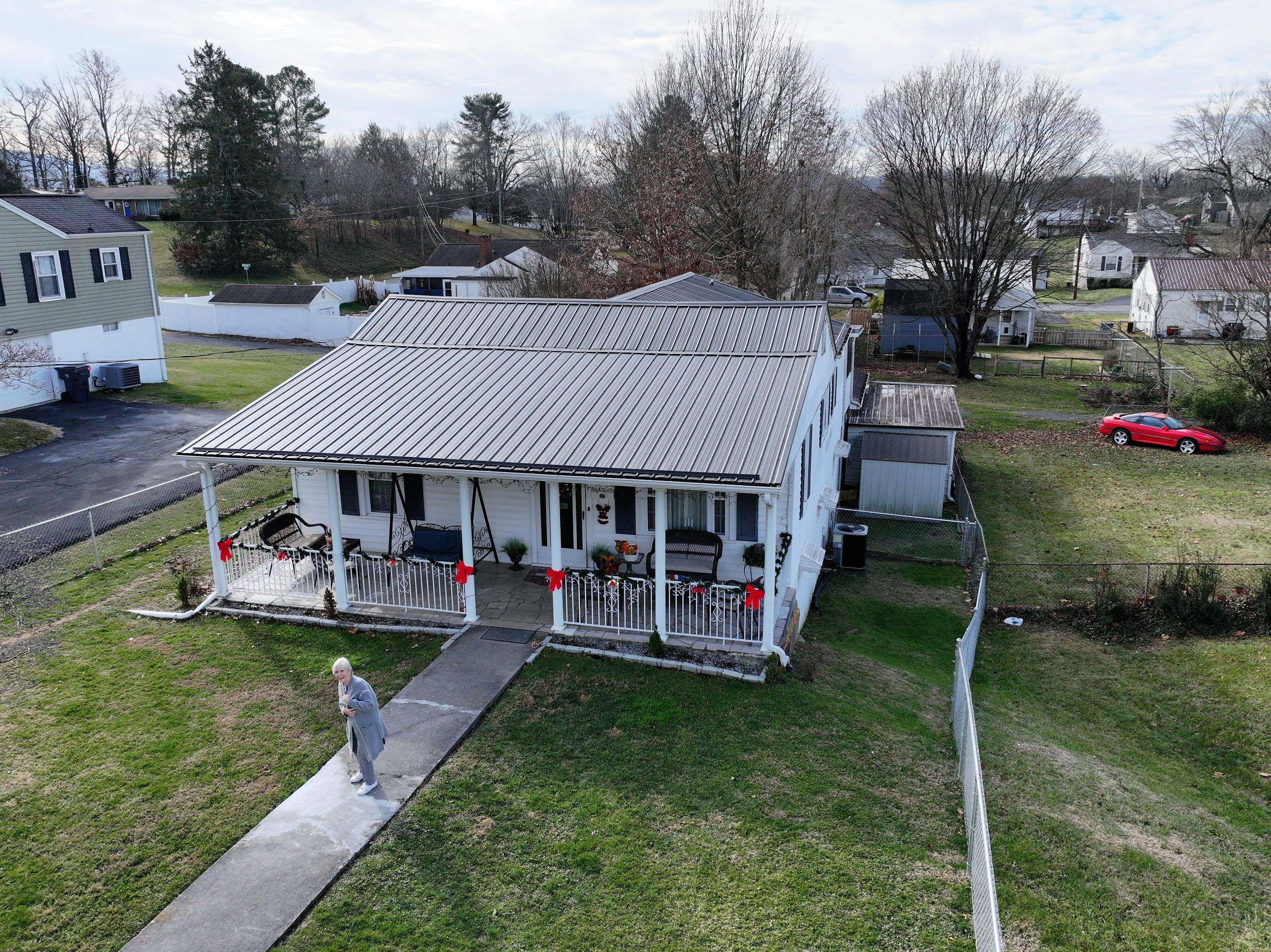 Kite Residence by Omnia Roofing