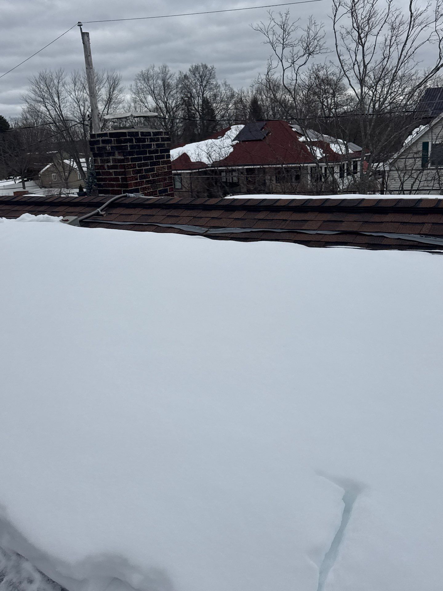 Ice Dam Removal & Snow Removal in Woburn, MA  by Mighty Dog Roofing of Greater Middlesex County