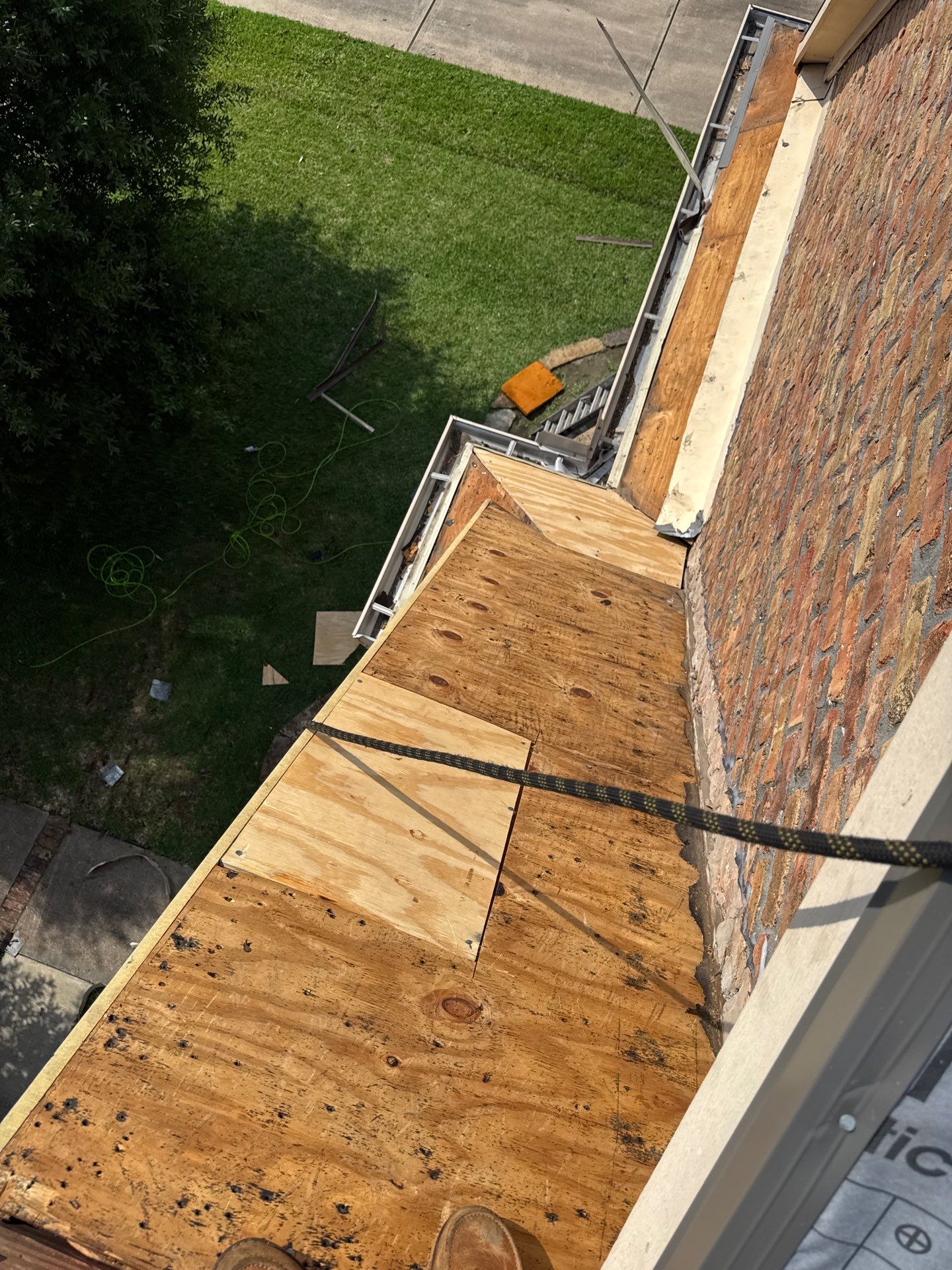 Roof Replacement Pasadena by Roof Repair Company