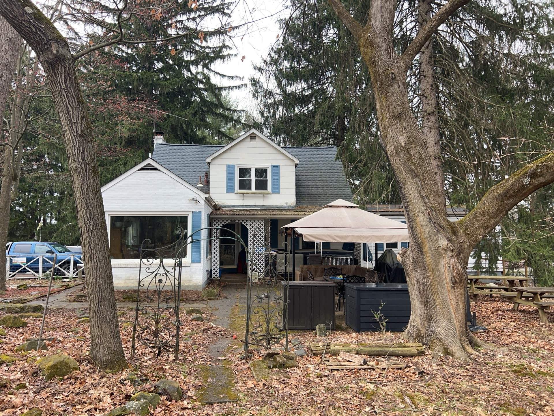 Cedar Siding to James Hardie Lap Siding in Pittsburgh by Ideal Siding Pittsburgh