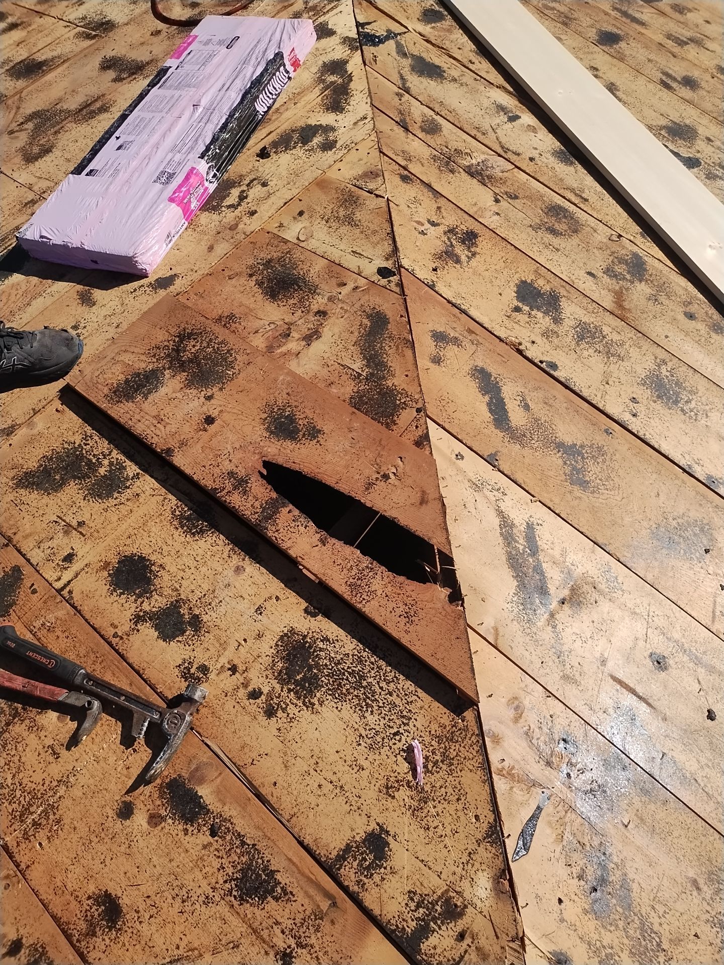 Project in St. Petersburg 33711 by Mitchell Roofing Company LLC