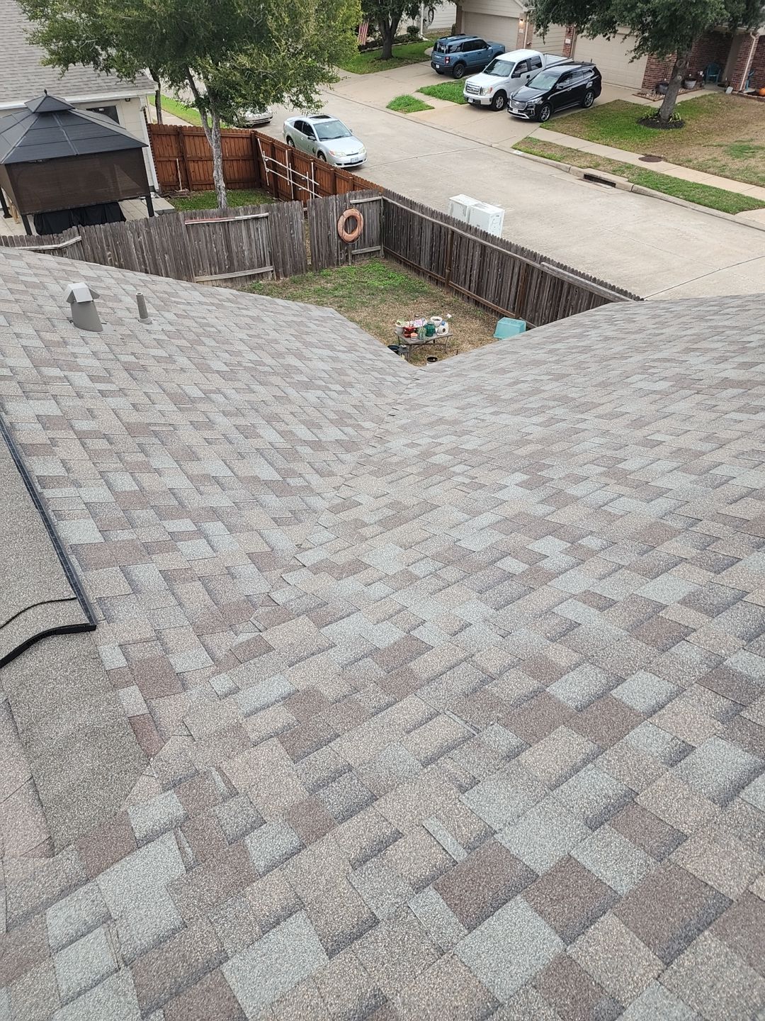 Residential Roofing Installation using Owen's Corning Duration (Lifetime) Shingles by Roof Repair Company
