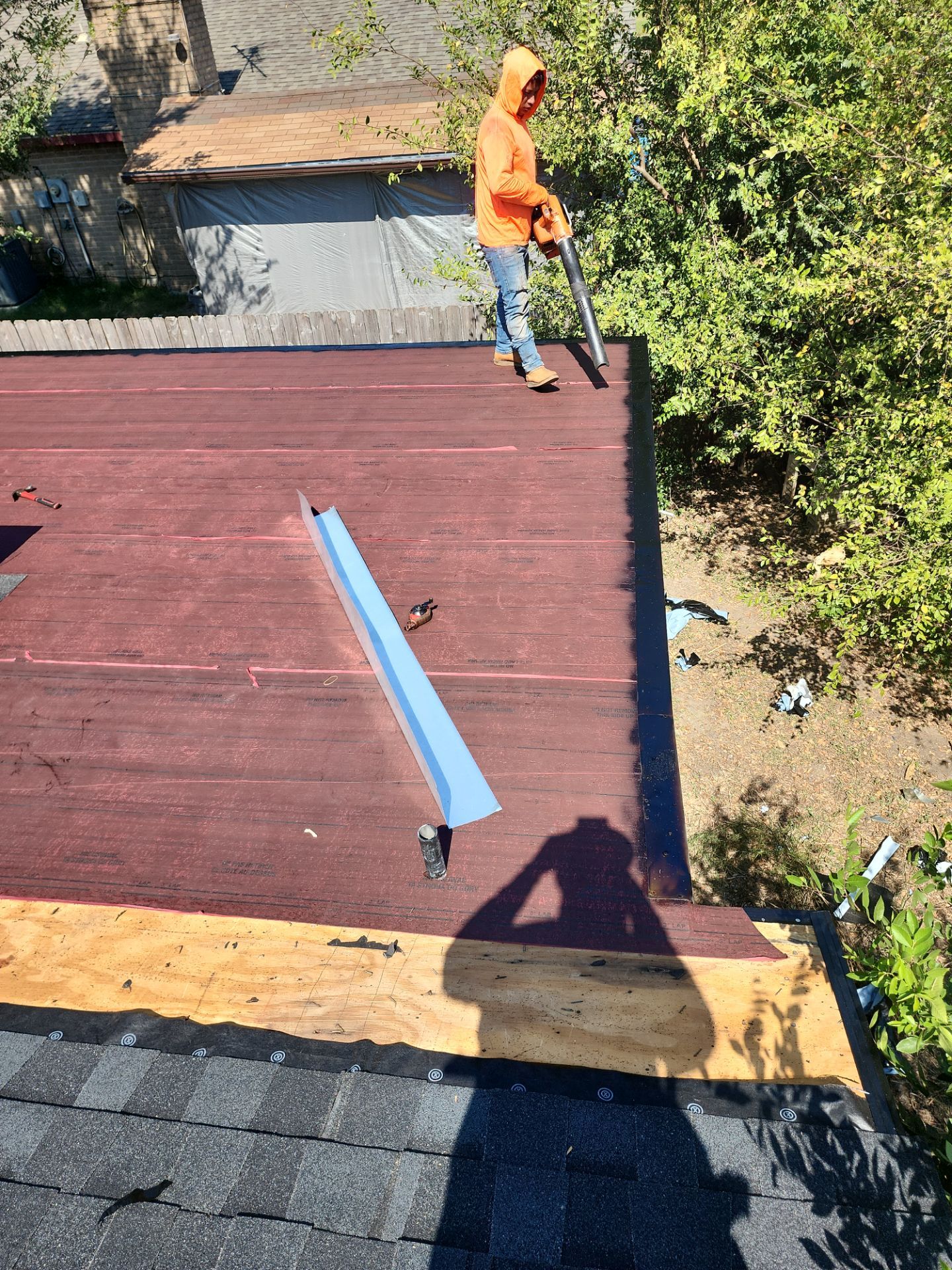 Residential Roofing Installation using Owen's Corning Duration (Lifetime) Shingles by Roof Repair Company