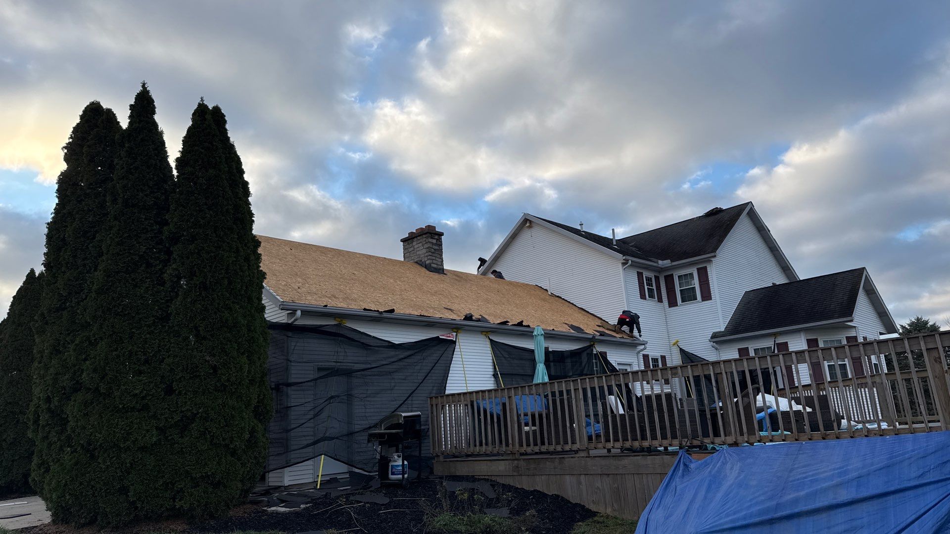 Residential Roofing Installation using Timberline HDZ Shingles - Charcoal by RoofX 