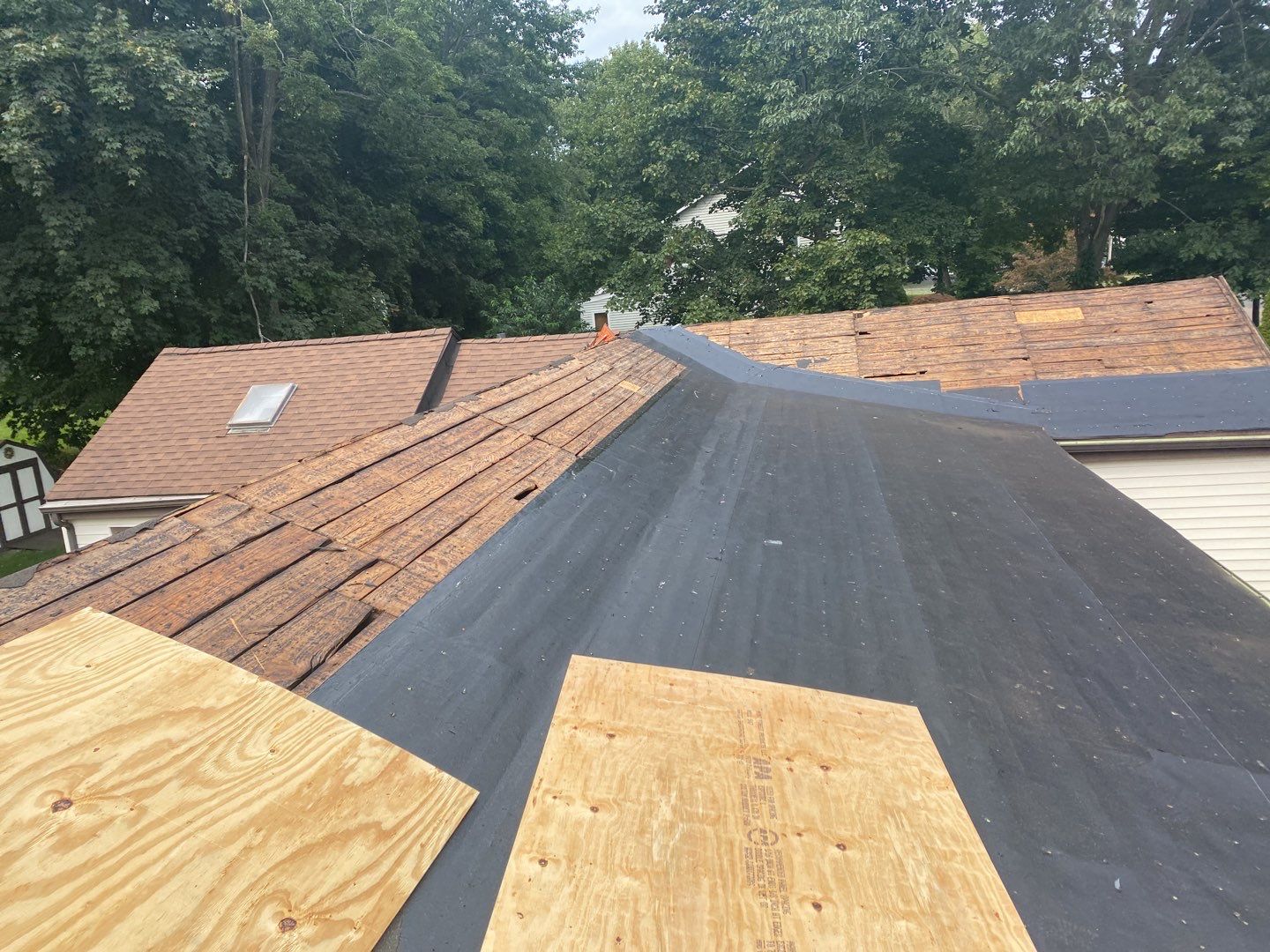 Residential Roofing Installation using Owens Corning Duration Brownwood by A Plus Exterior