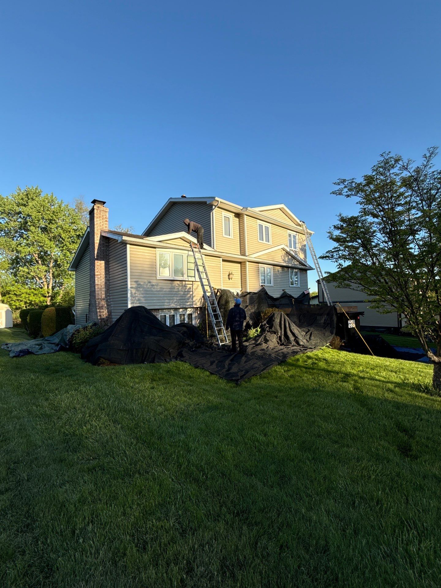 Barkwood Shingle Roof in Gibsonia, PA by MAT Roofing