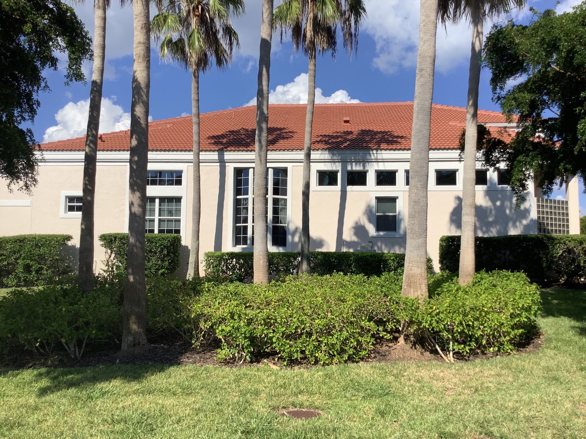 Finish Gutters for Luxury Homes in Longboat Key FL by Gutter Professors