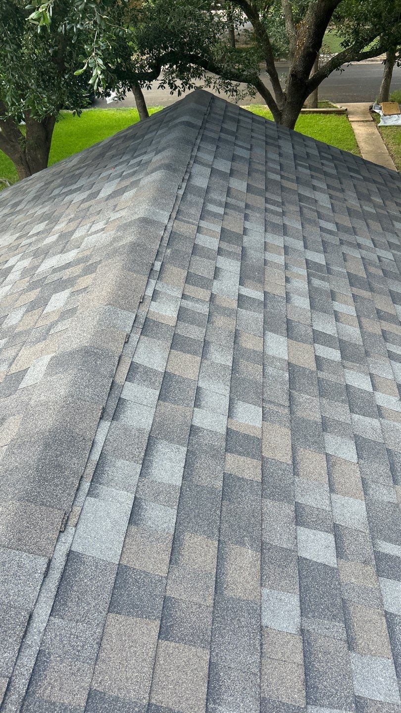 Williamsburg Gray - Owens Corning TruDefinition Duration by RoofsOnly.com