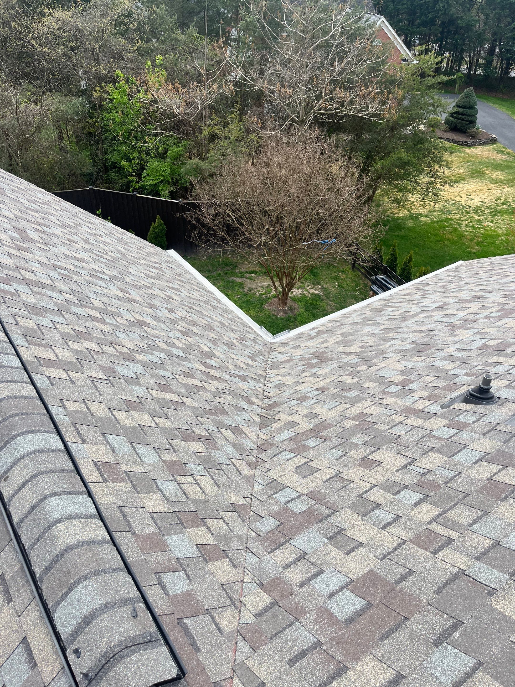 Burke: CertainTeed Landmark Pro Designer Shingles in Max Def Weathered Wood by RM Banning, Inc.