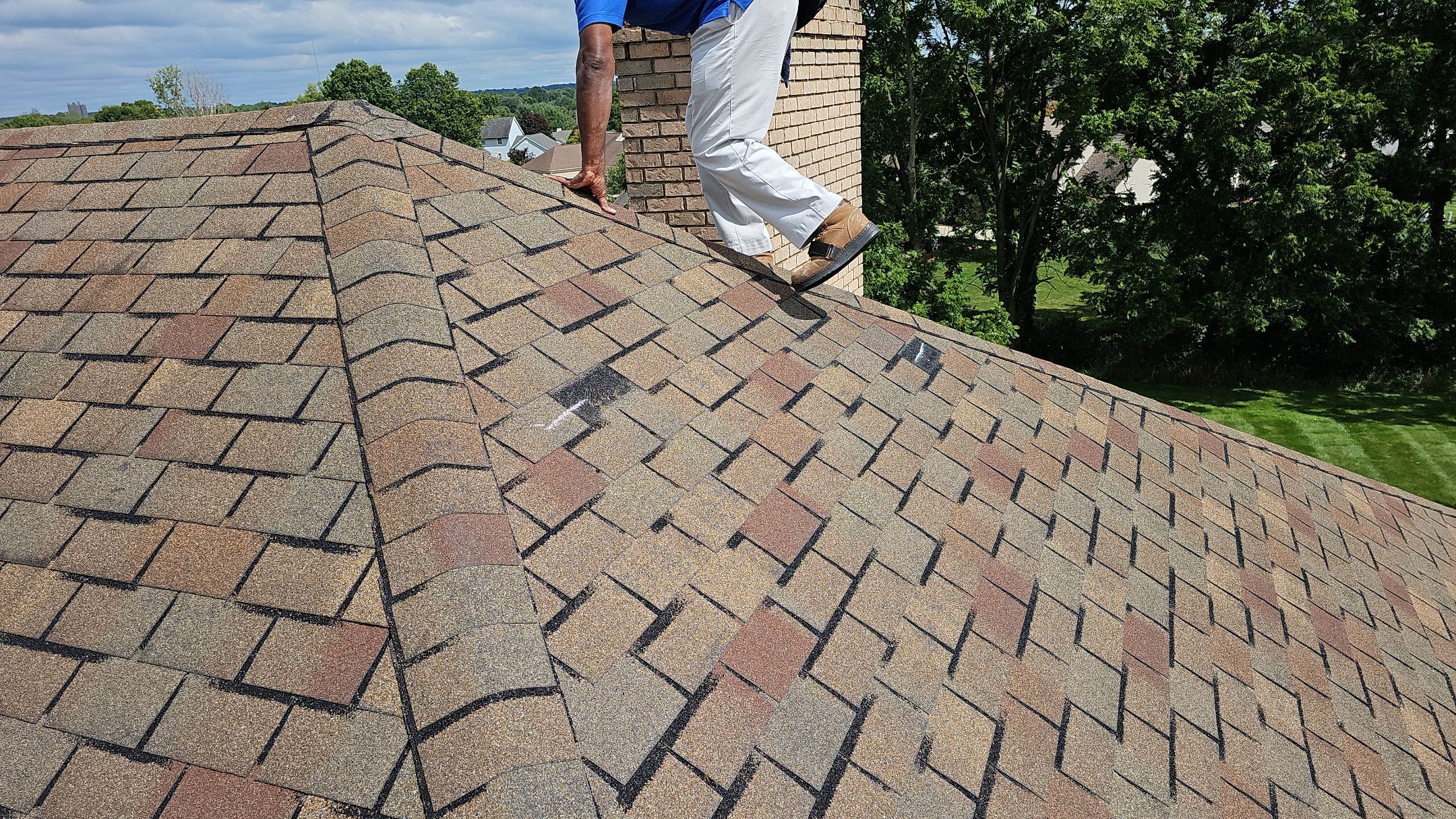 ATLAS PINNACLE COLOR: BLACK SHADOW, DRIP EDGE: BLACK by Eagle Eye Roofing