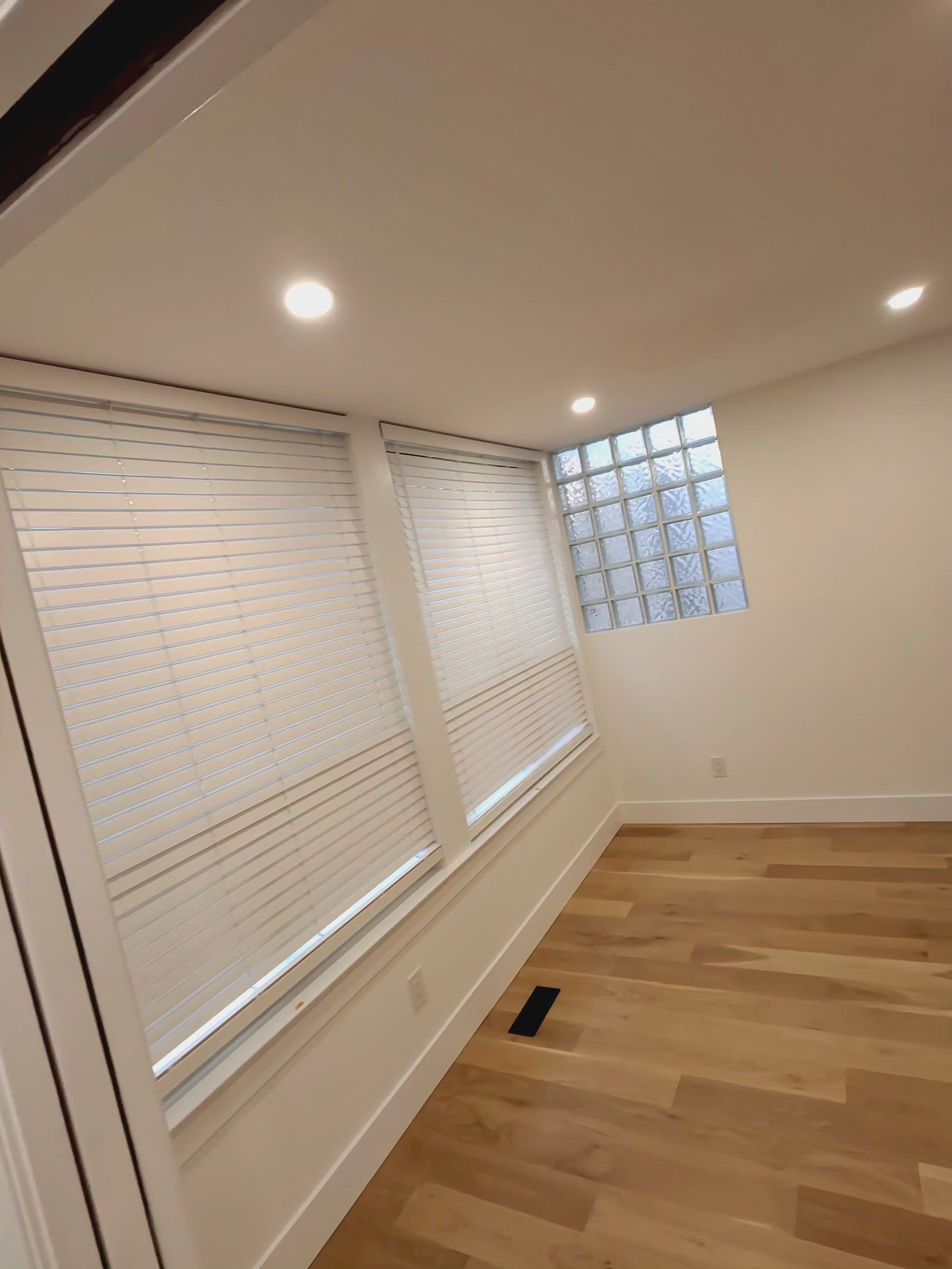 Move in Repair for Sycamore Property In West Vancouver  by YVR Construction Group