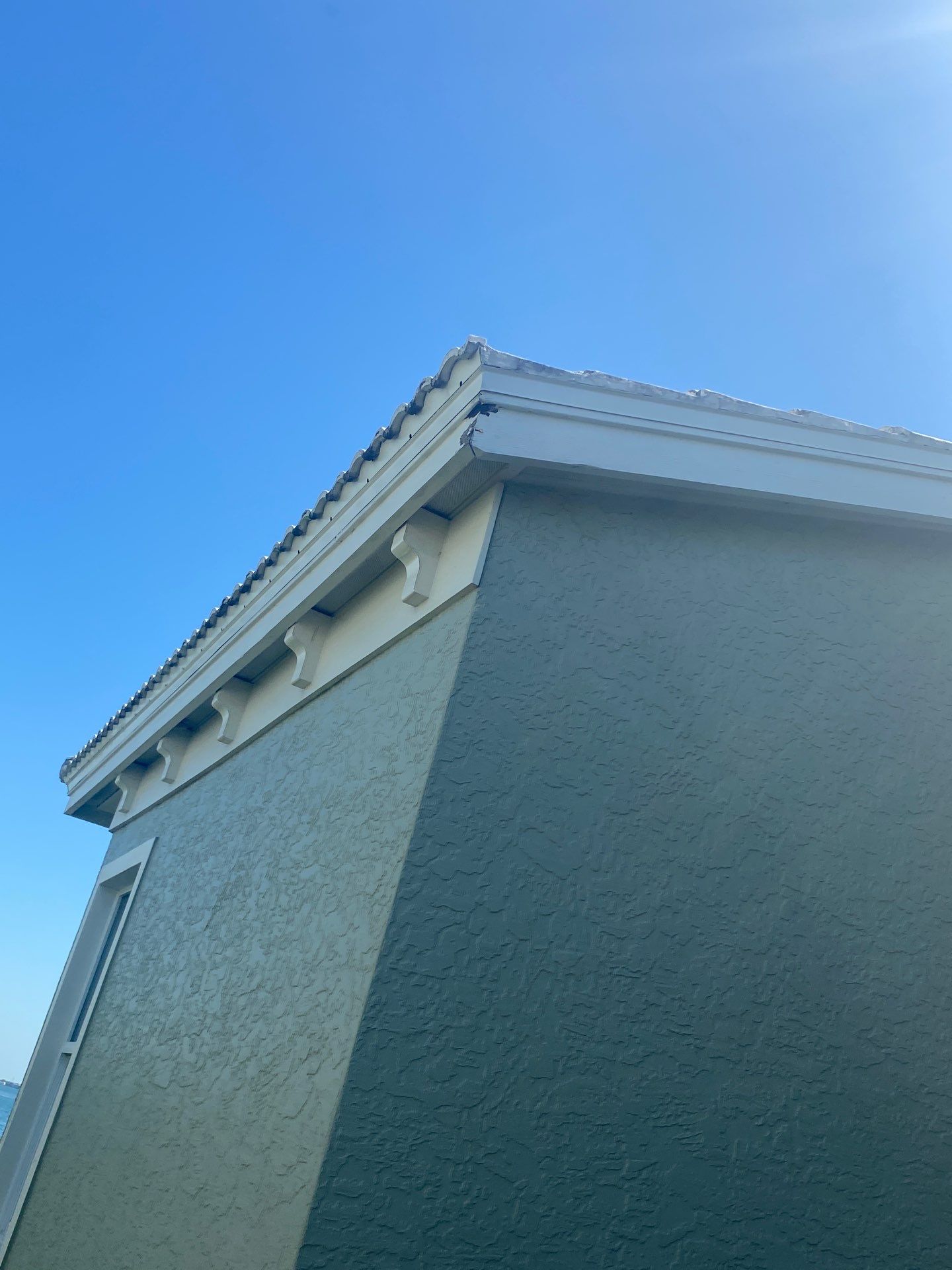 Splash Guard Gutters for Coastal Homes in Longboat Key FL by Gutter Professors