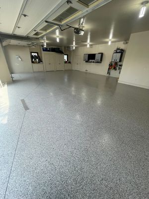Coyote Flake Garage Floor Coating in Sioux Falls with Trench Drain