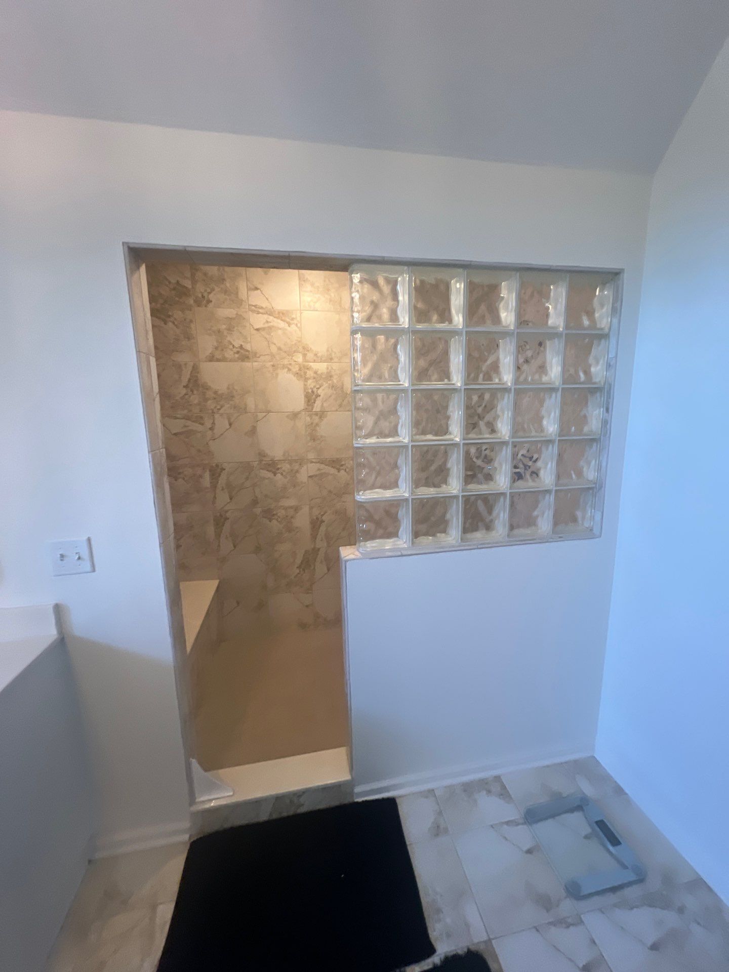 Large Onyx Shower by The Shower Company