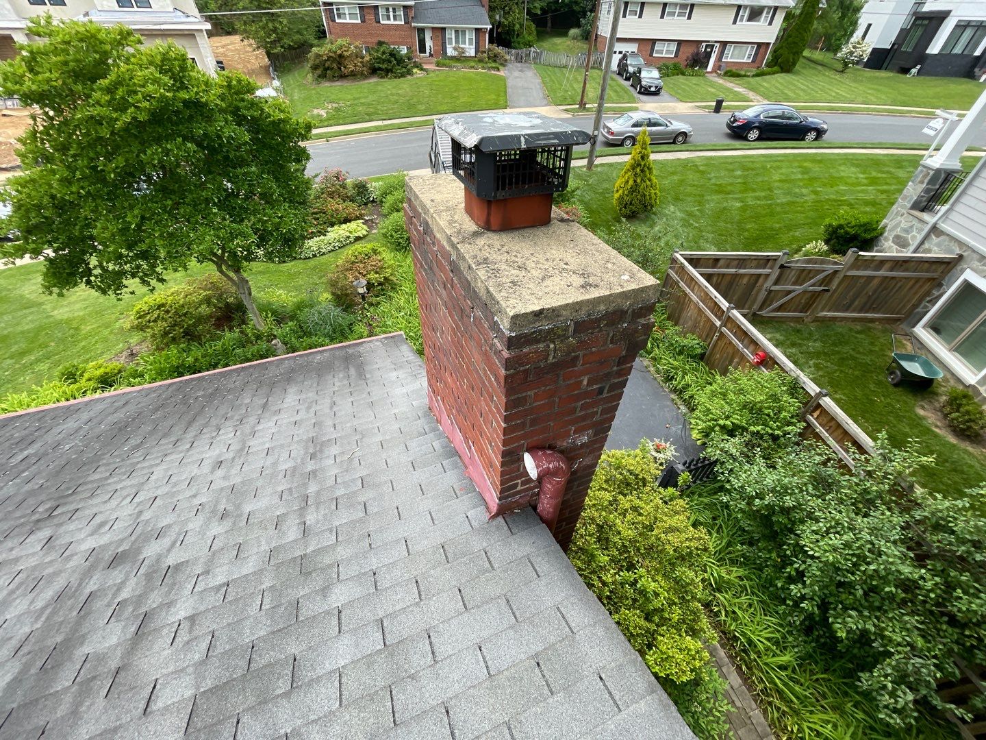 McLean: CertainTeed Landmark Designer Shingles in Charcoal Black by RM Banning, Inc.