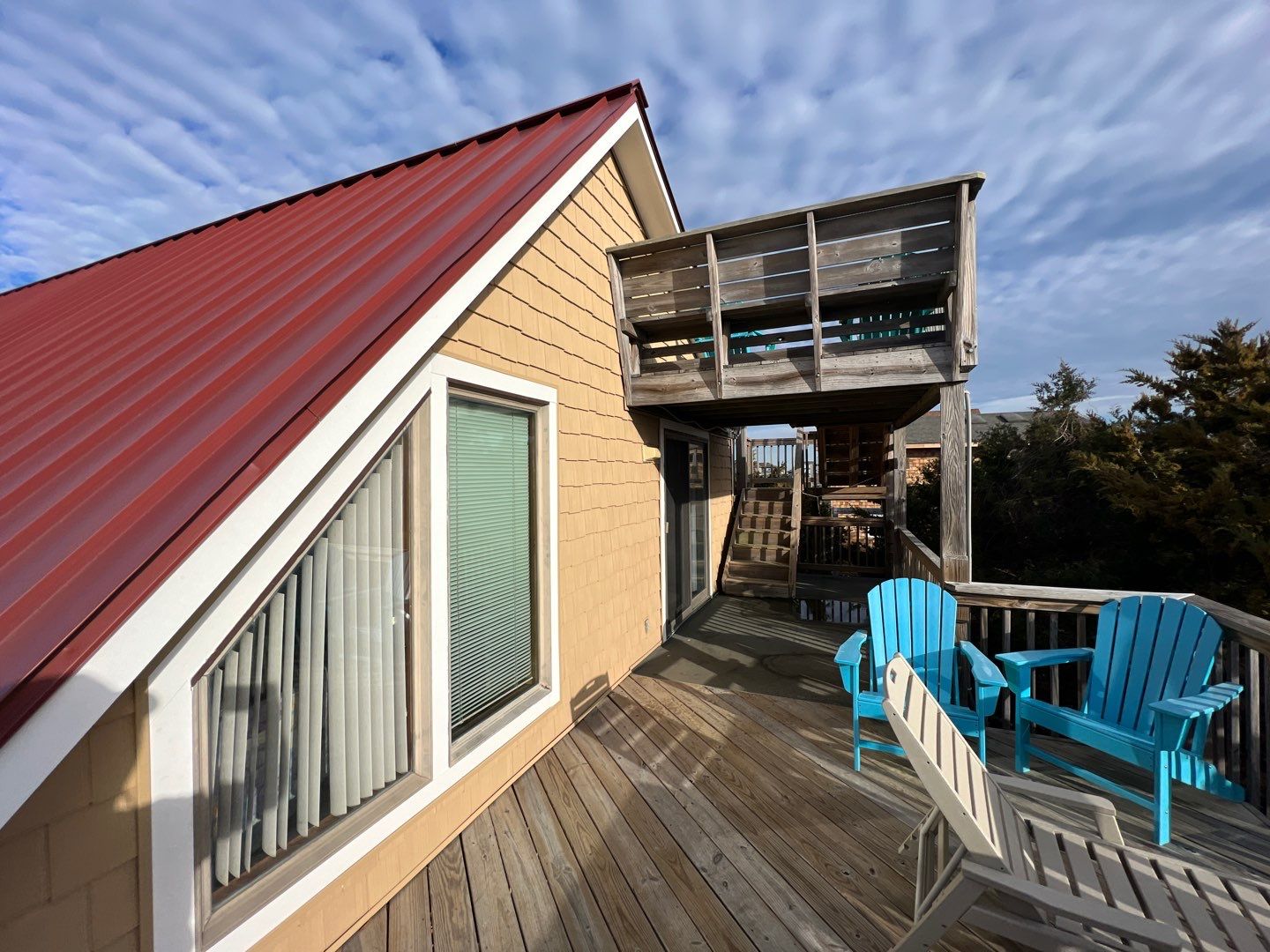 Siding Replacement using Certainteed Cedar Impressions by Gallop Roofing & Remodeling, Inc.