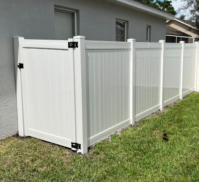 Vinyl Fence Installation using Vinyl Privacy Fence 