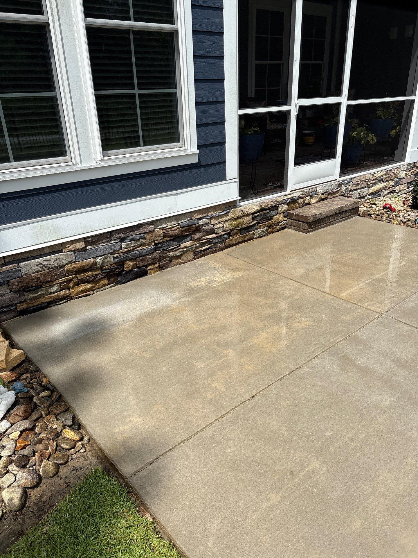 Concrete Driveway using Concrete Sealant by DuraSeal