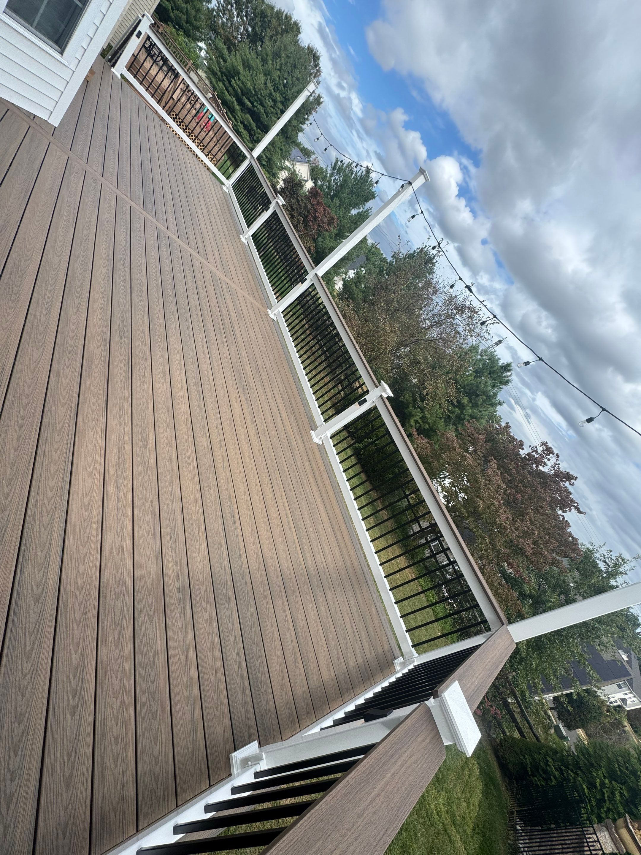New Deck using Deckorators Venture - Color Sandbar by deck guardian