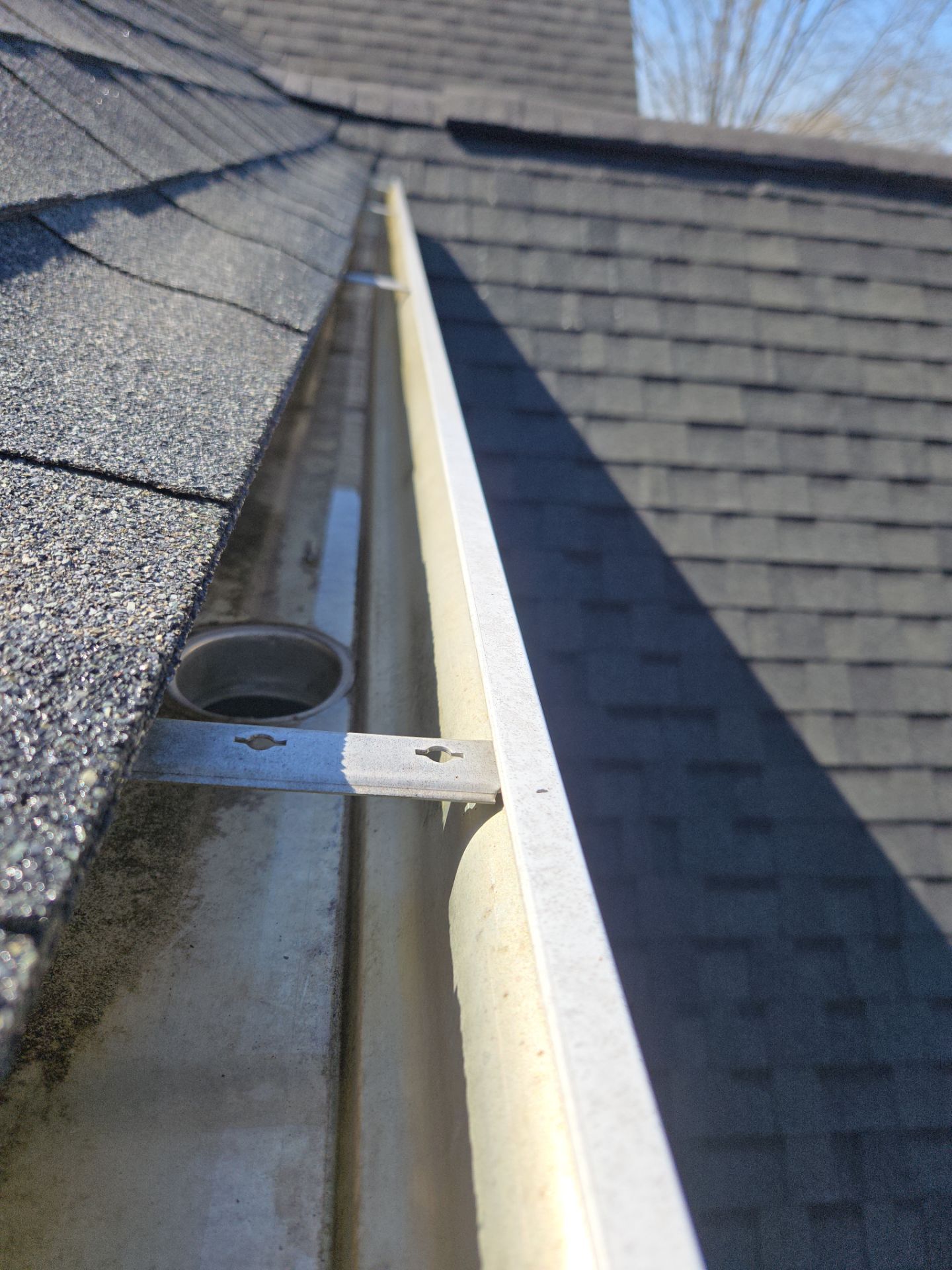 House Wash using cleaner by Power Wash Masters LLC
