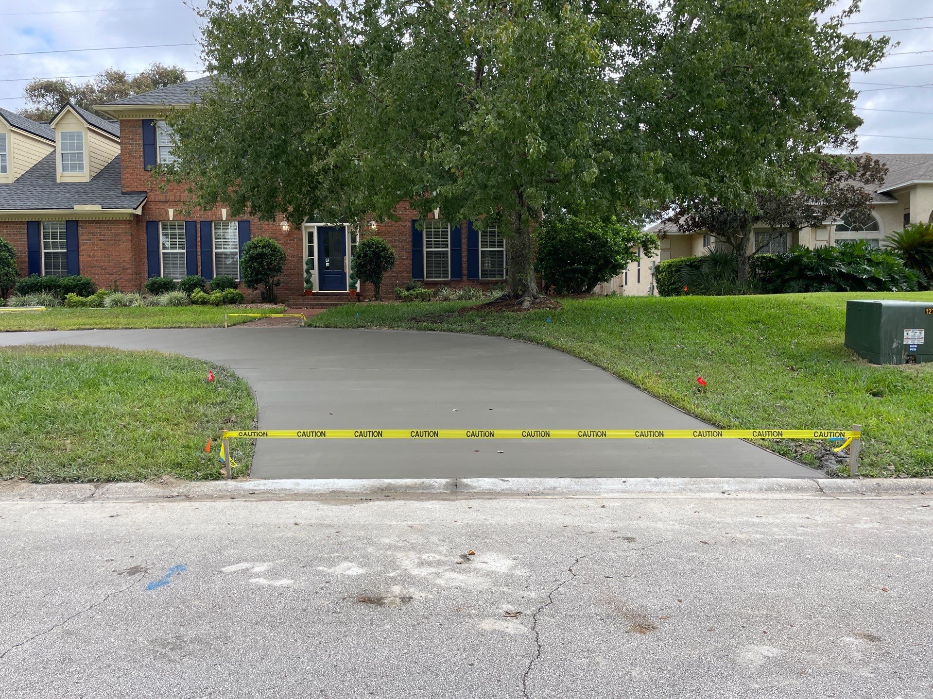 Driveway Replacement ON A HILL in Jacksonville, Florida by Burlington Concrete & Asphalt Inc