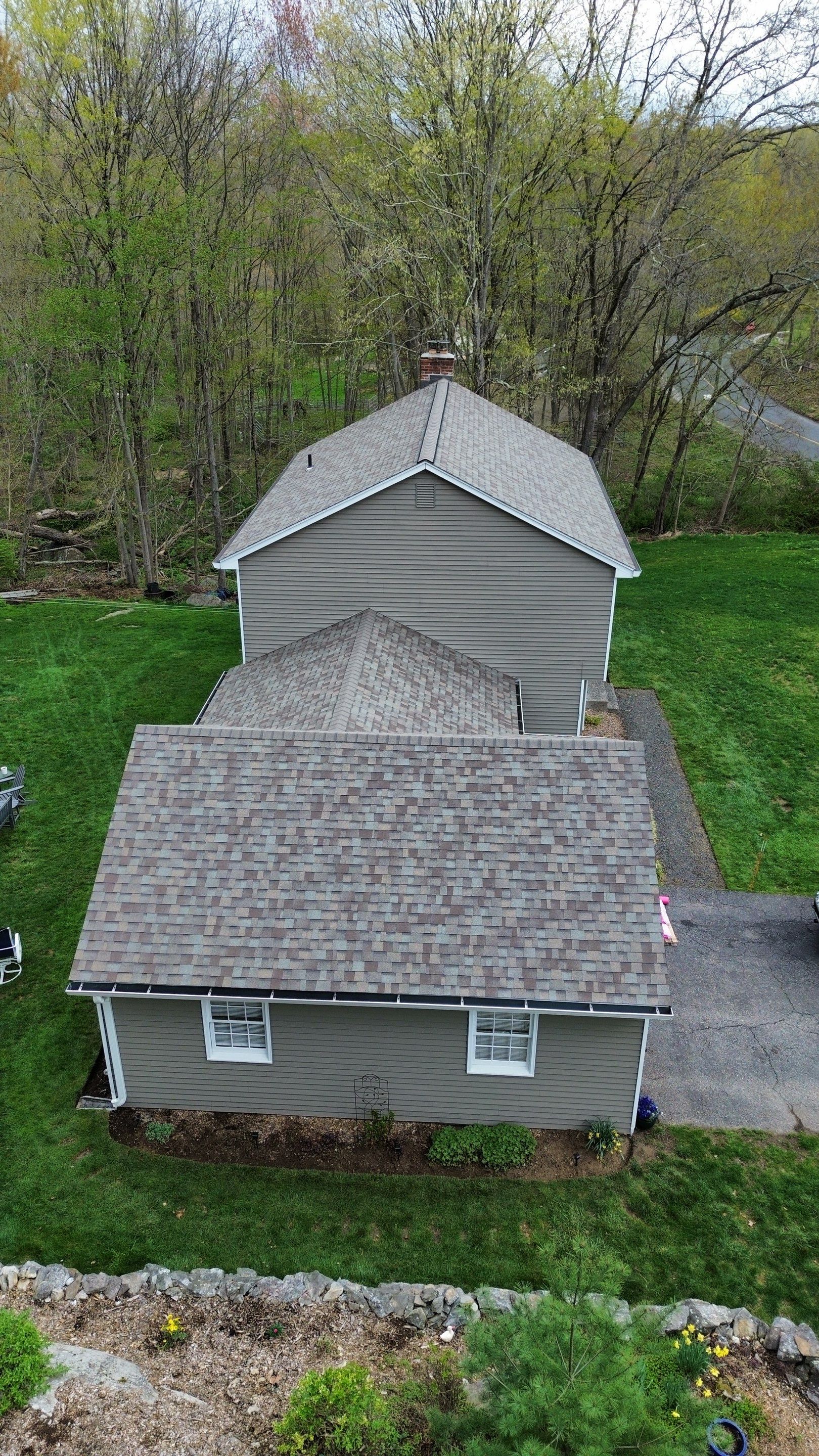 Owens Corning Duration: Driftwood in Oxford, Connecticut by Golden Shield Roofing