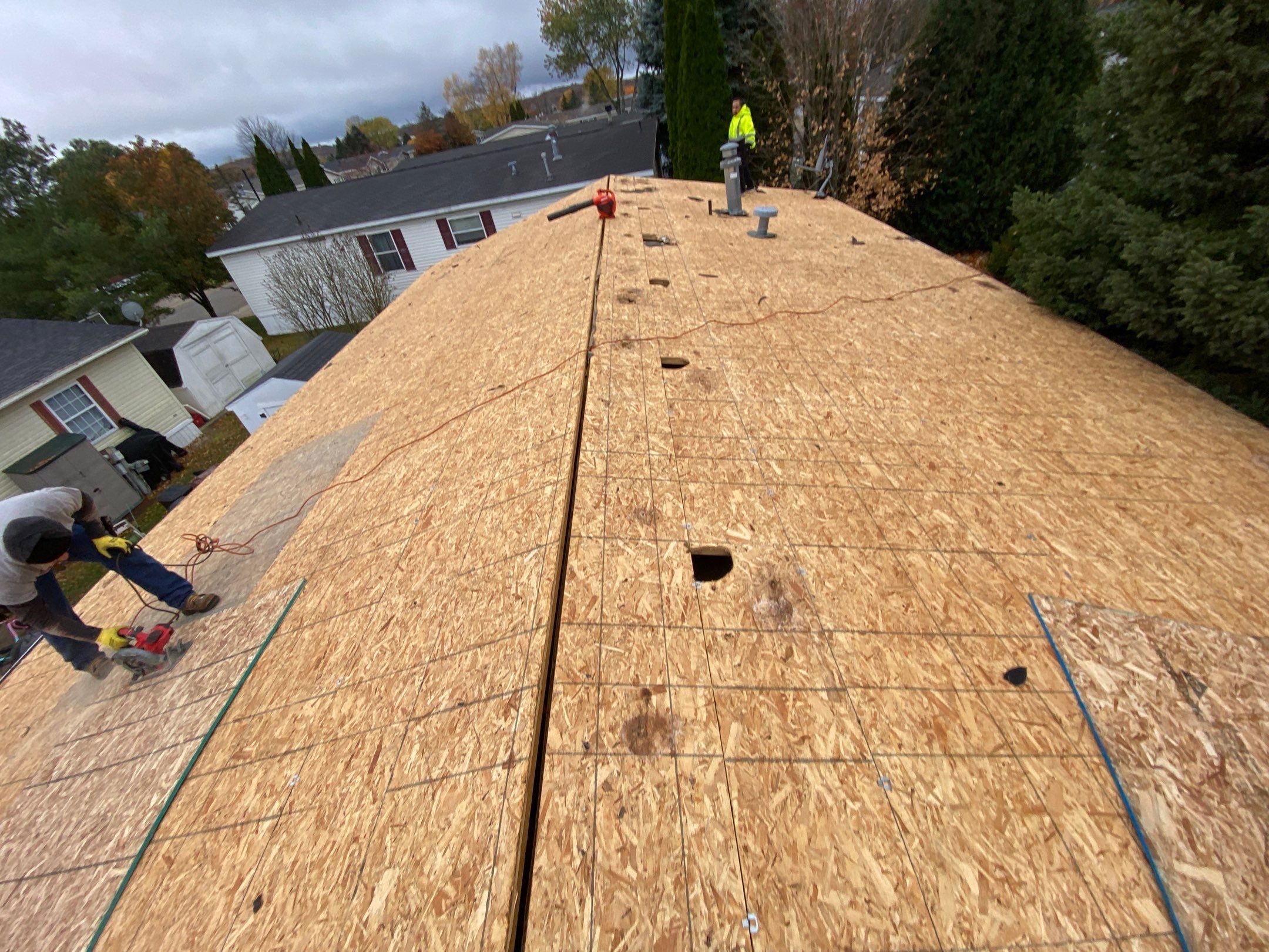 Roof Replacement using CertainTeed Landmark by 180 Contractors
