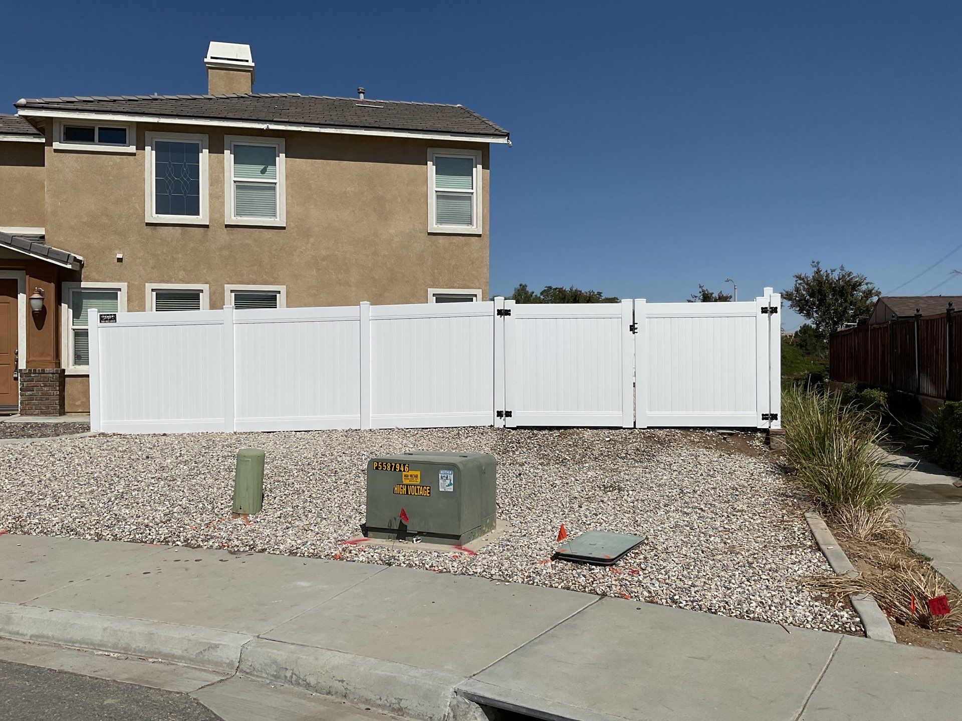 Fence Installation using Vinyl by Fence Guys Inc.