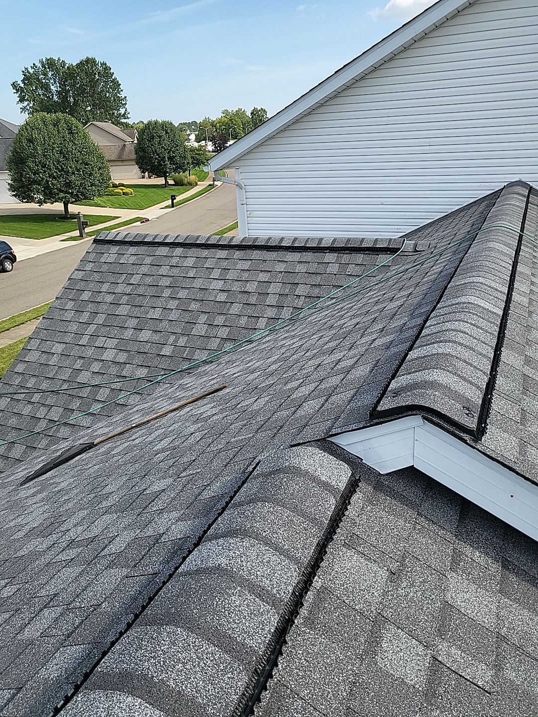 CT LANDMARK COLOR: PEWTER by Eagle Eye Roofing