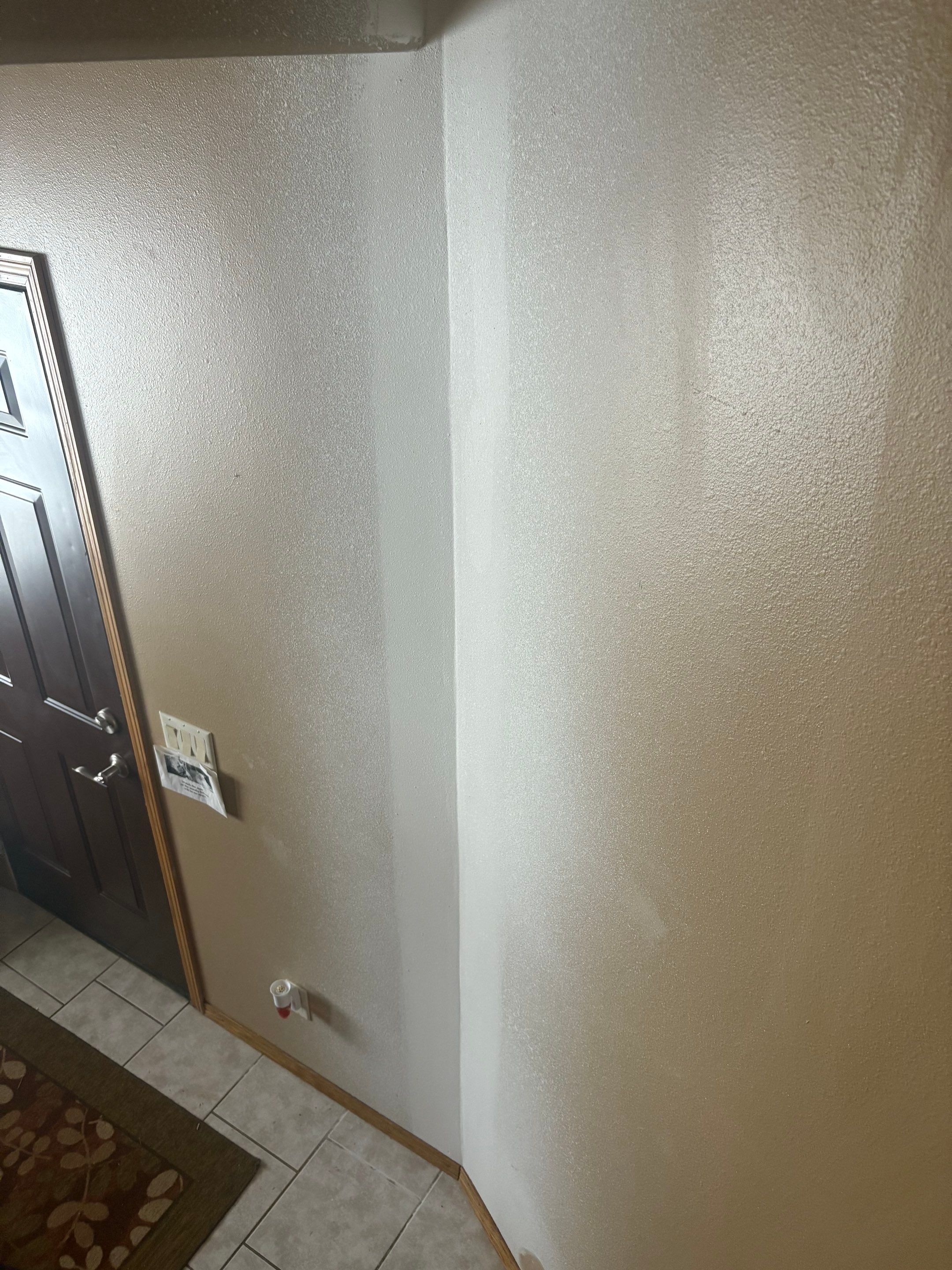 Interior Painting and Vaulted Ceiling Drywall Tape Repair in Sioux Falls by Select Painting, Coatings & Garage Cabinets