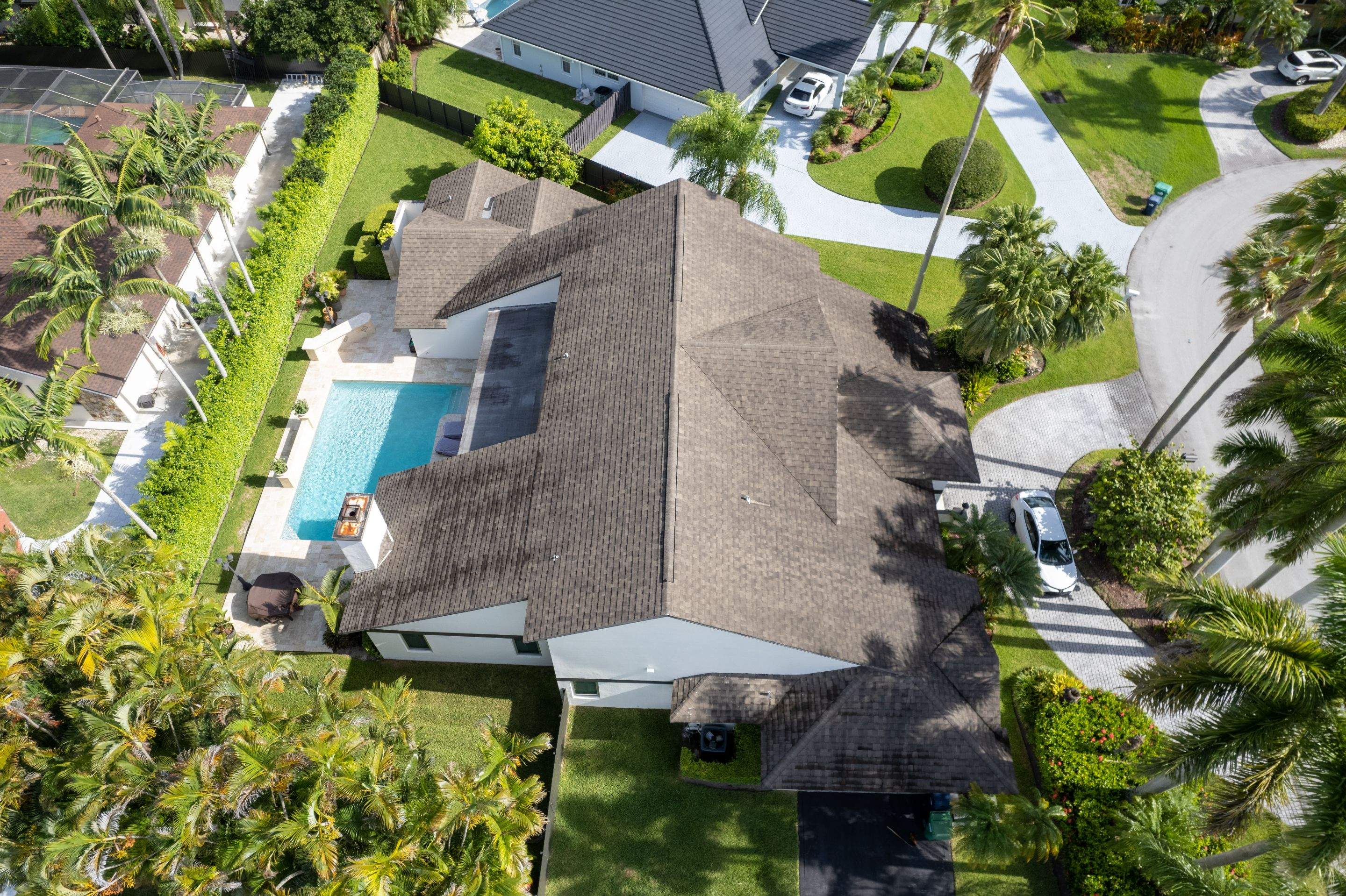 Metal Roof - Galvalume - Charcoal by Istueta Roofing