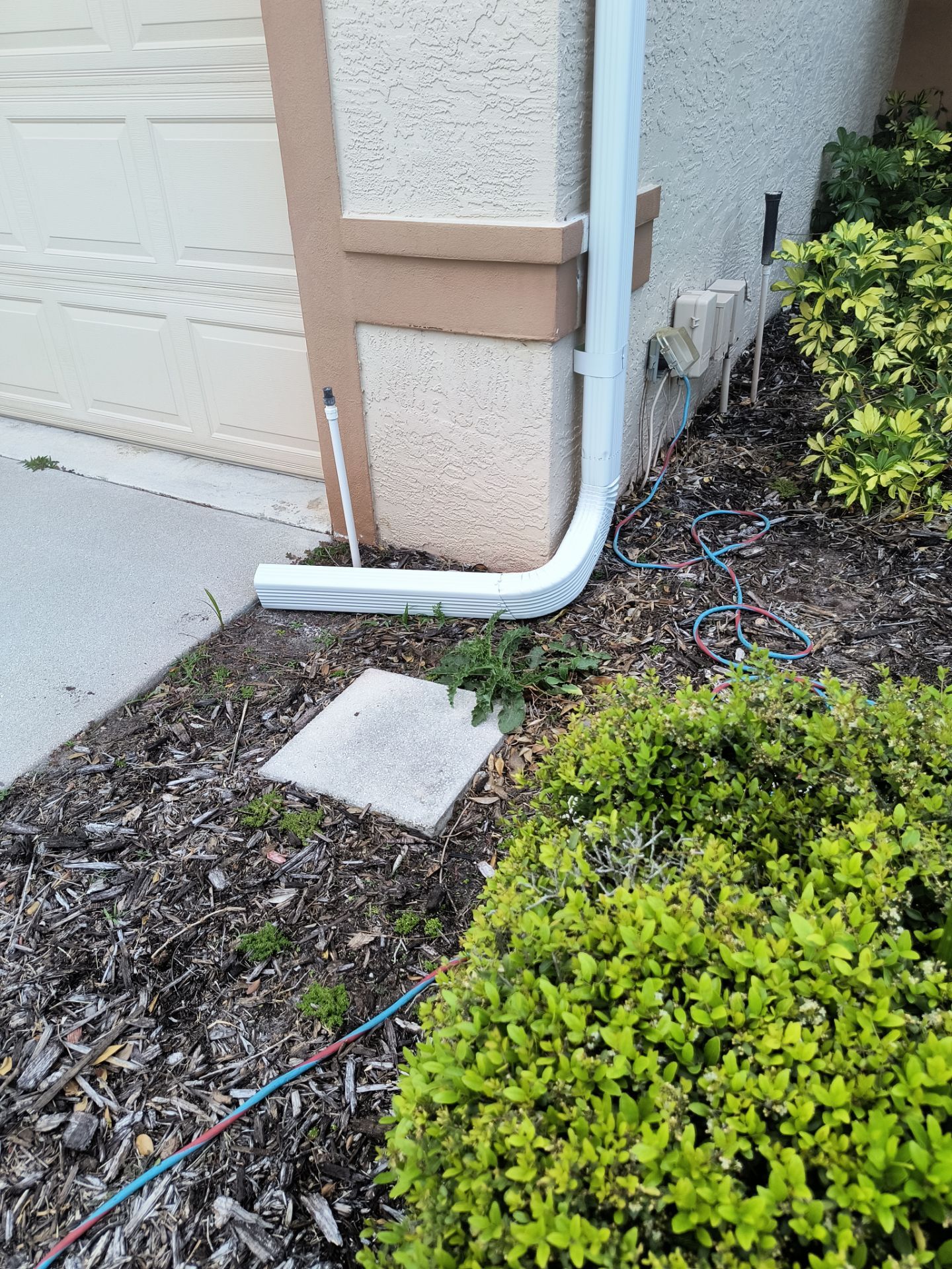 7 inch seamless gutters using K-Style Seamless Gutters in Sarasota FL by Gutter Professors