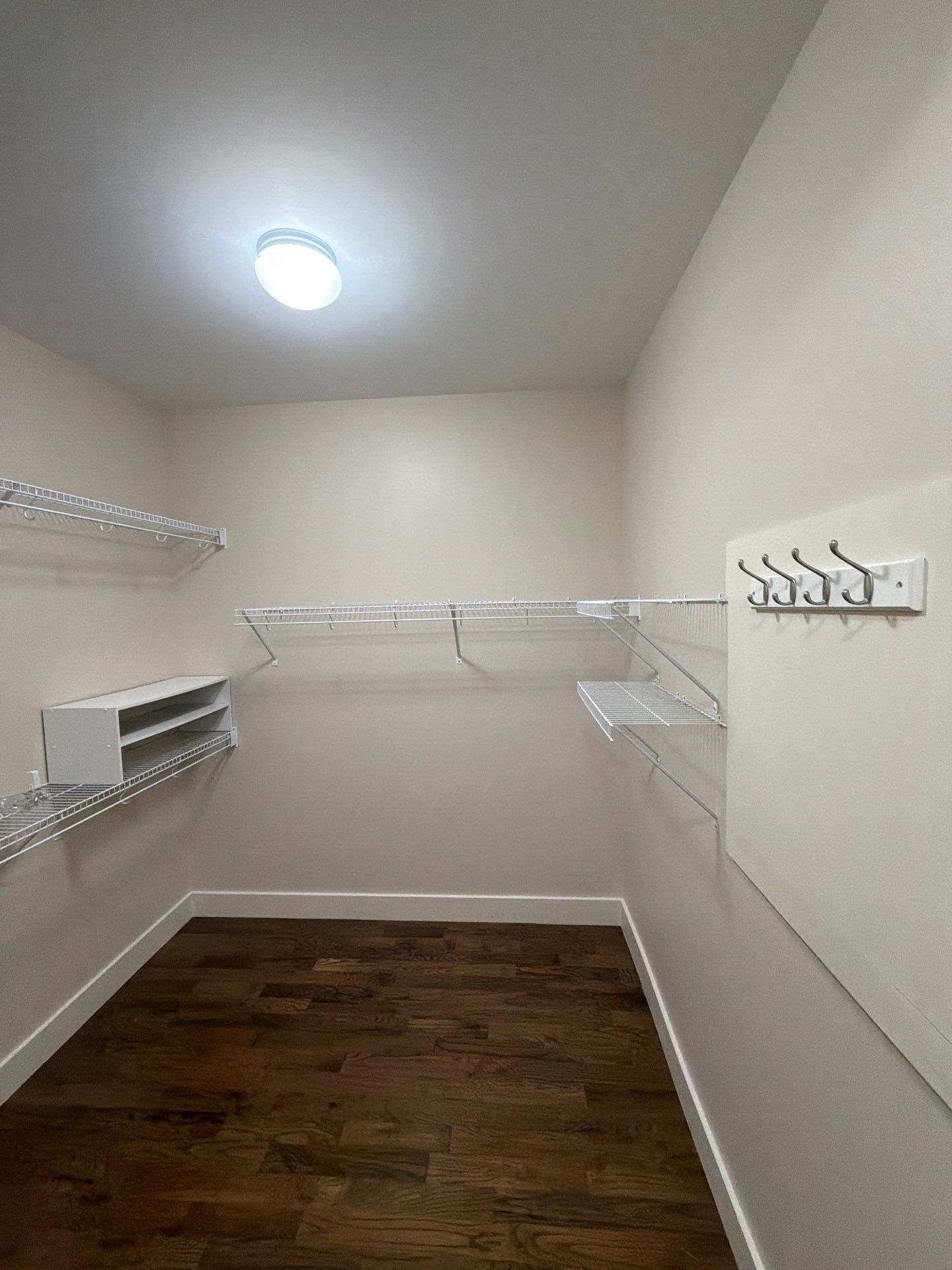 Custom Closet in Brentwood by Music City Improvements