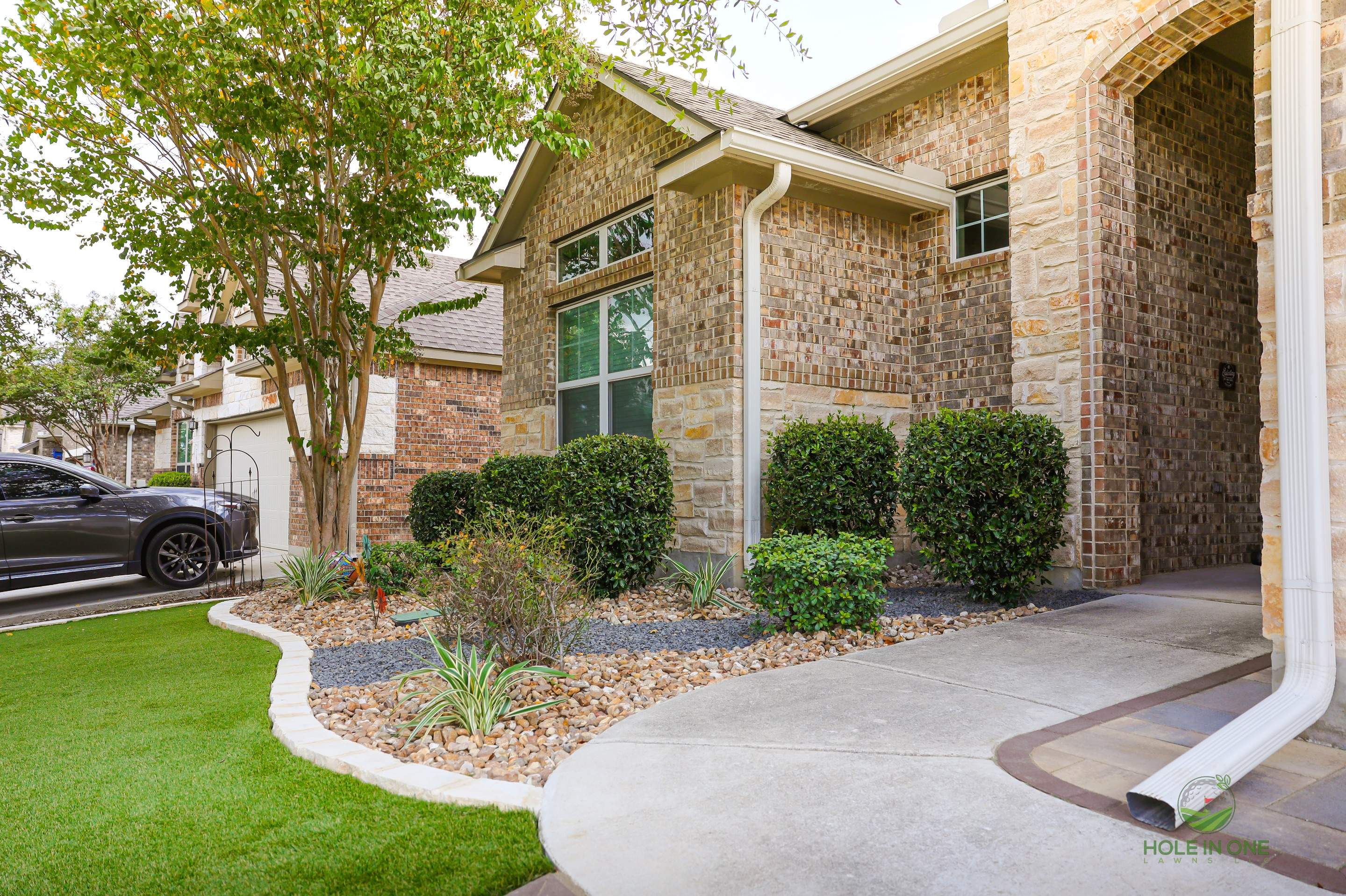 Wortham Oaks, San Antonio Tx. by Hole In One Lawns, LLC