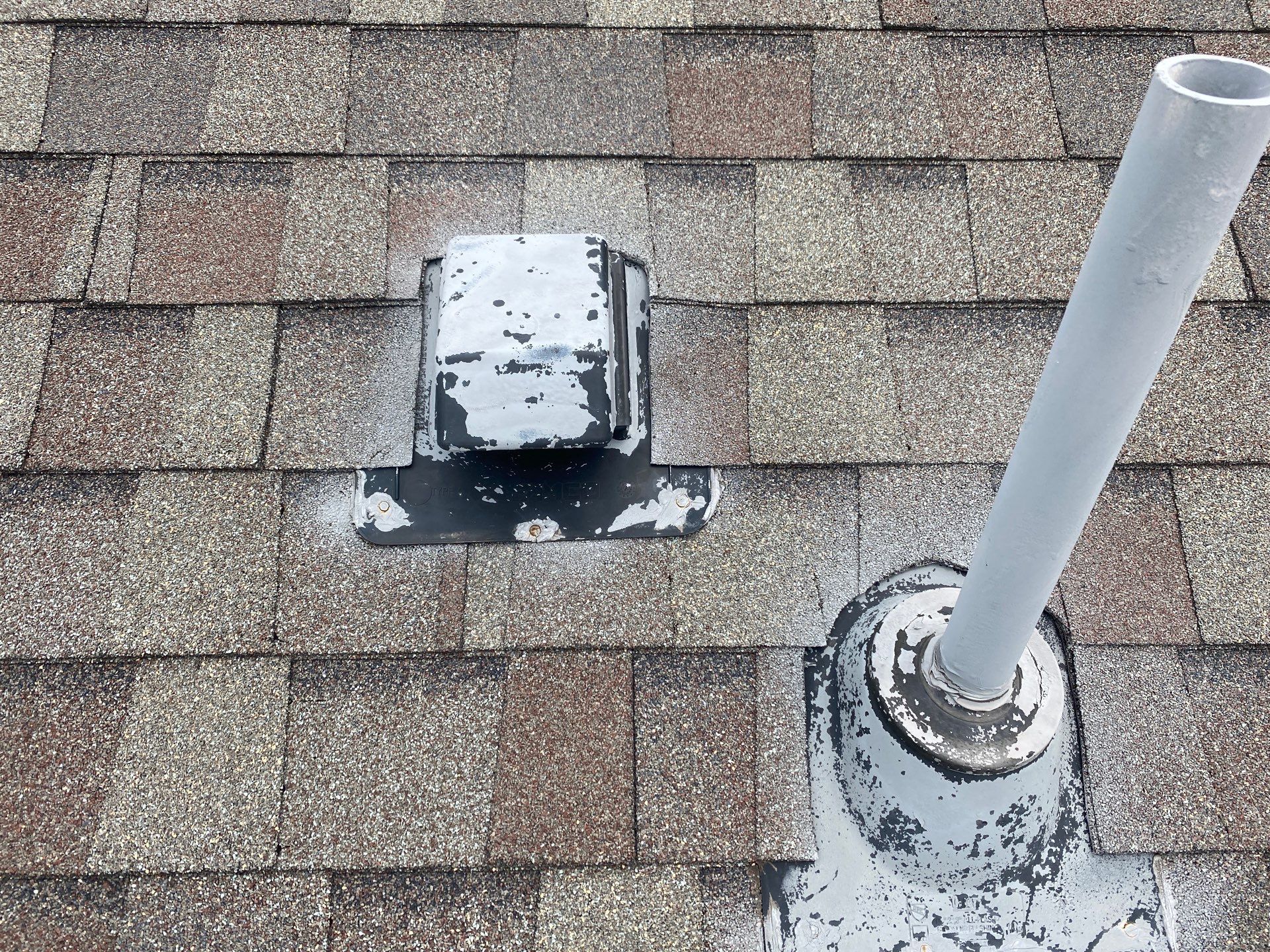 Hail Damage using Owen's Corning Duration (Lifetime) Shingles by Roof Repair Company