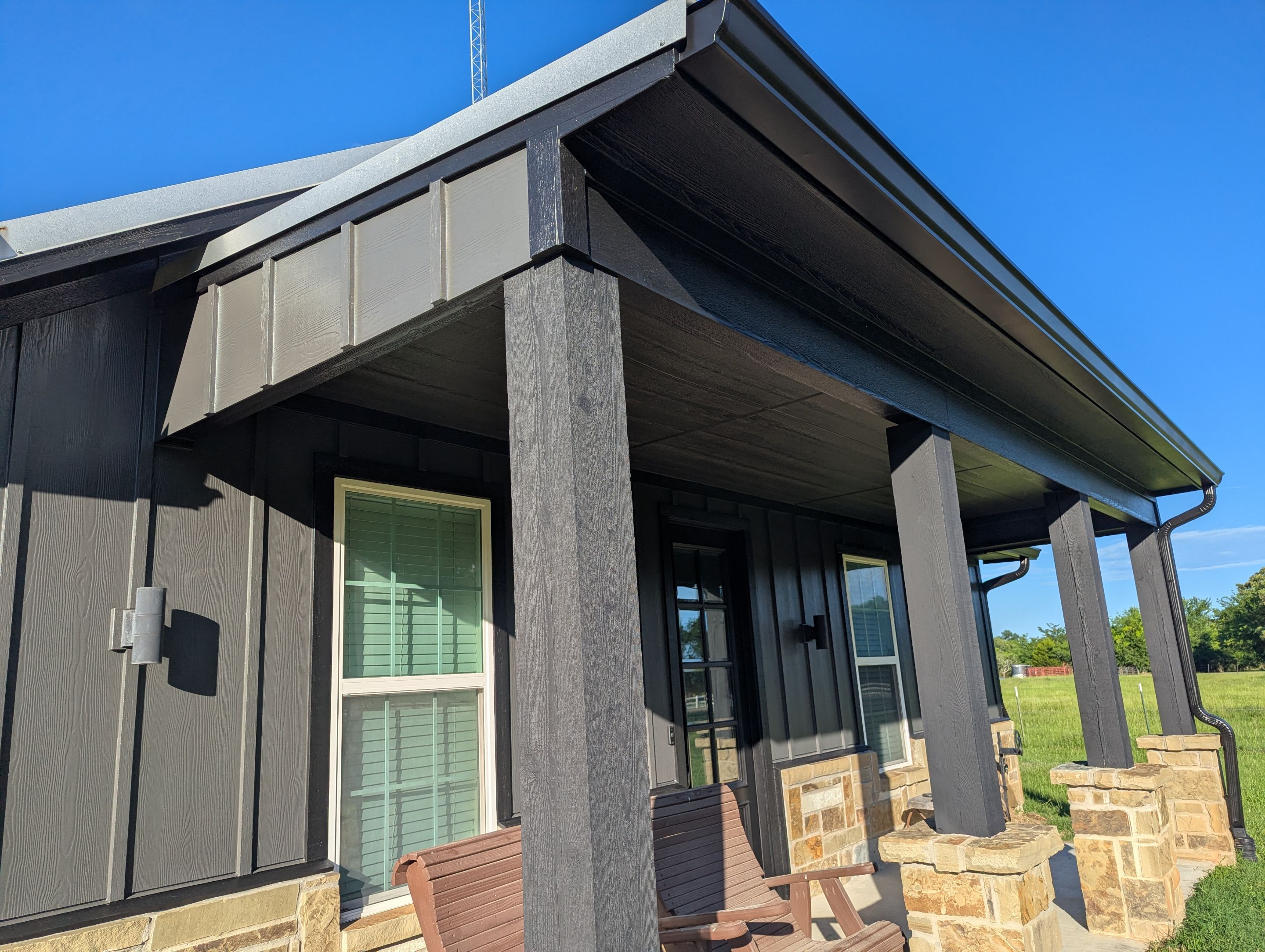 A Complete Exterior Repaint in Edgewood, TX by Quality Coats Painting