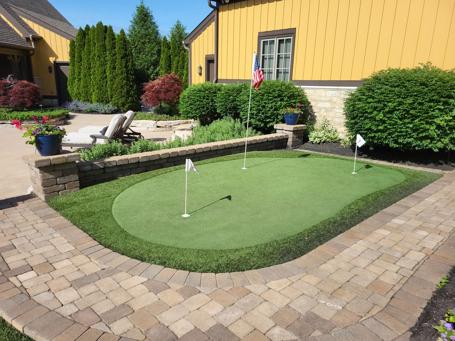 Backyard Putting Course in Delaware, Ohio by Southwest Greens Midwest
