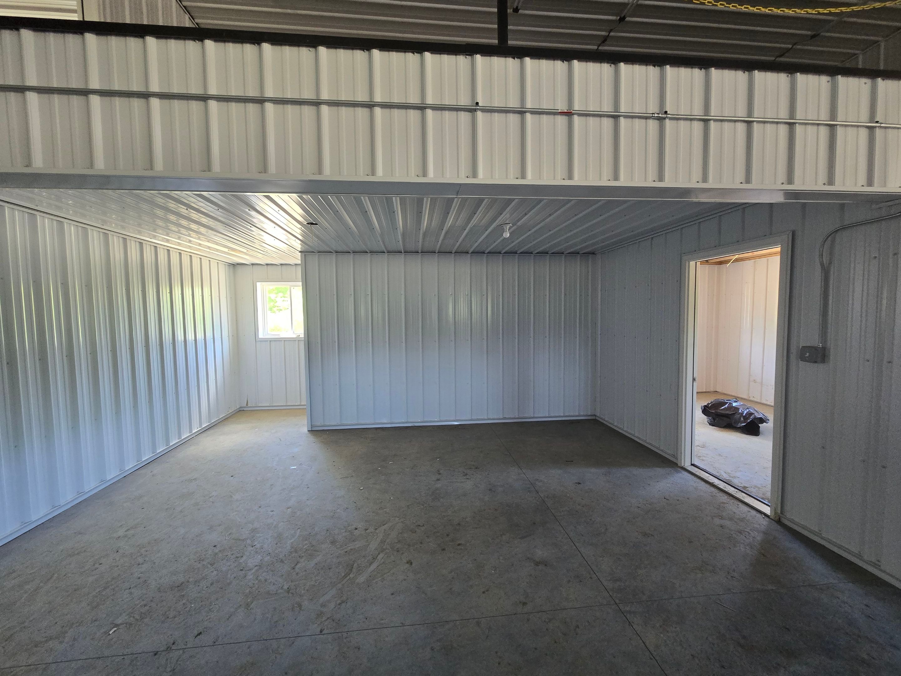 Manufacturing facility by Horst Custom Homes 