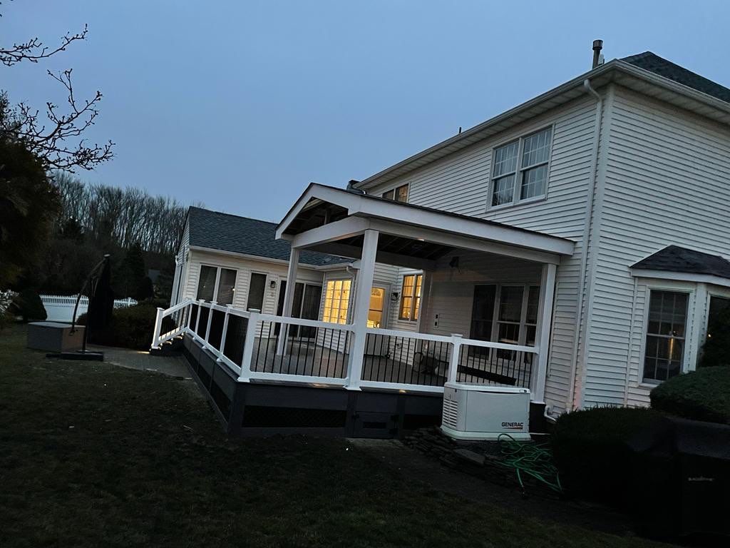 New deck With Porch  by deck guardian