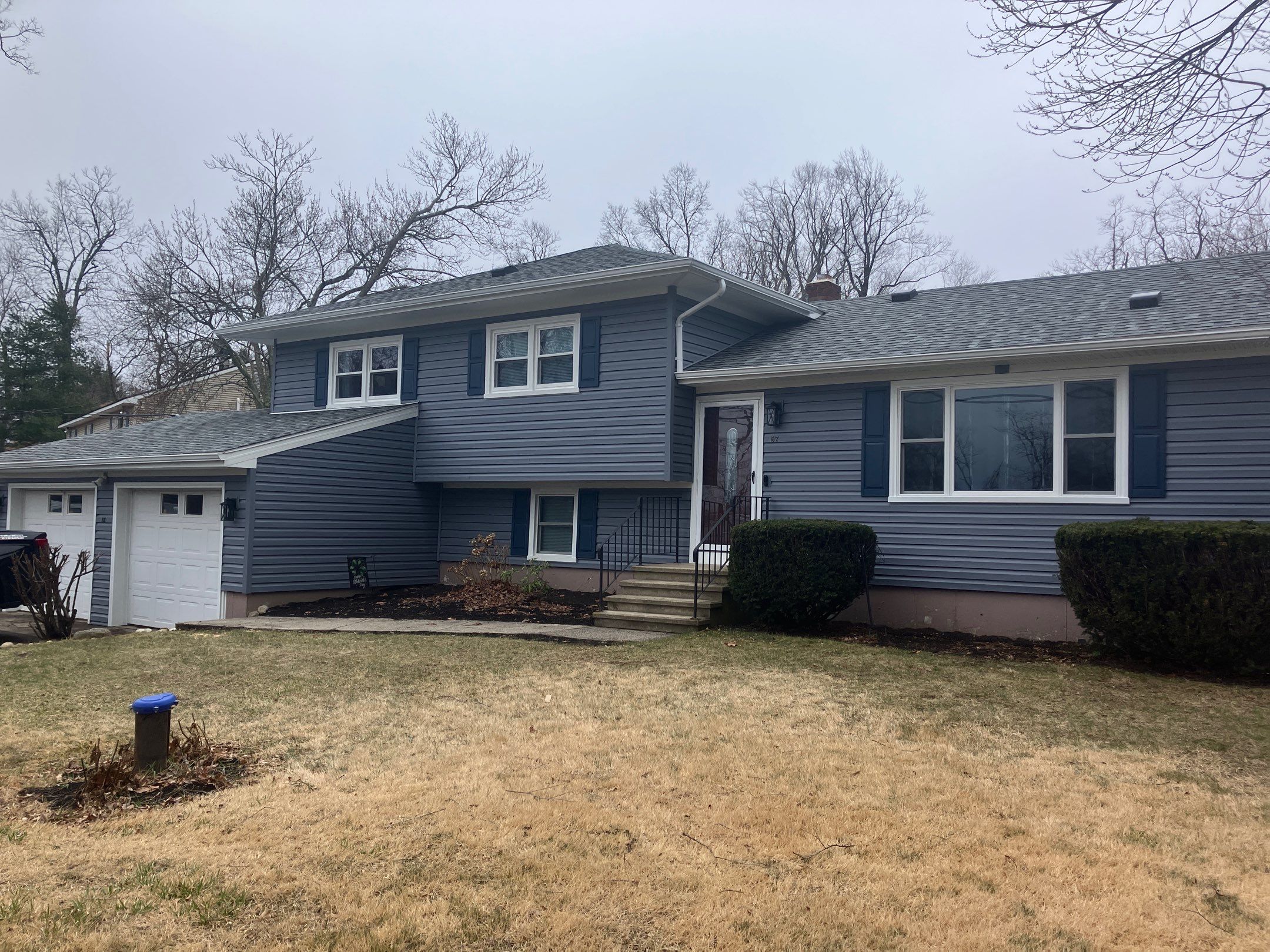 Siding transformation with Cert Monogram D/5 Dutchlap, Flagstone by DiGiorgi Roofing and Siding Inc