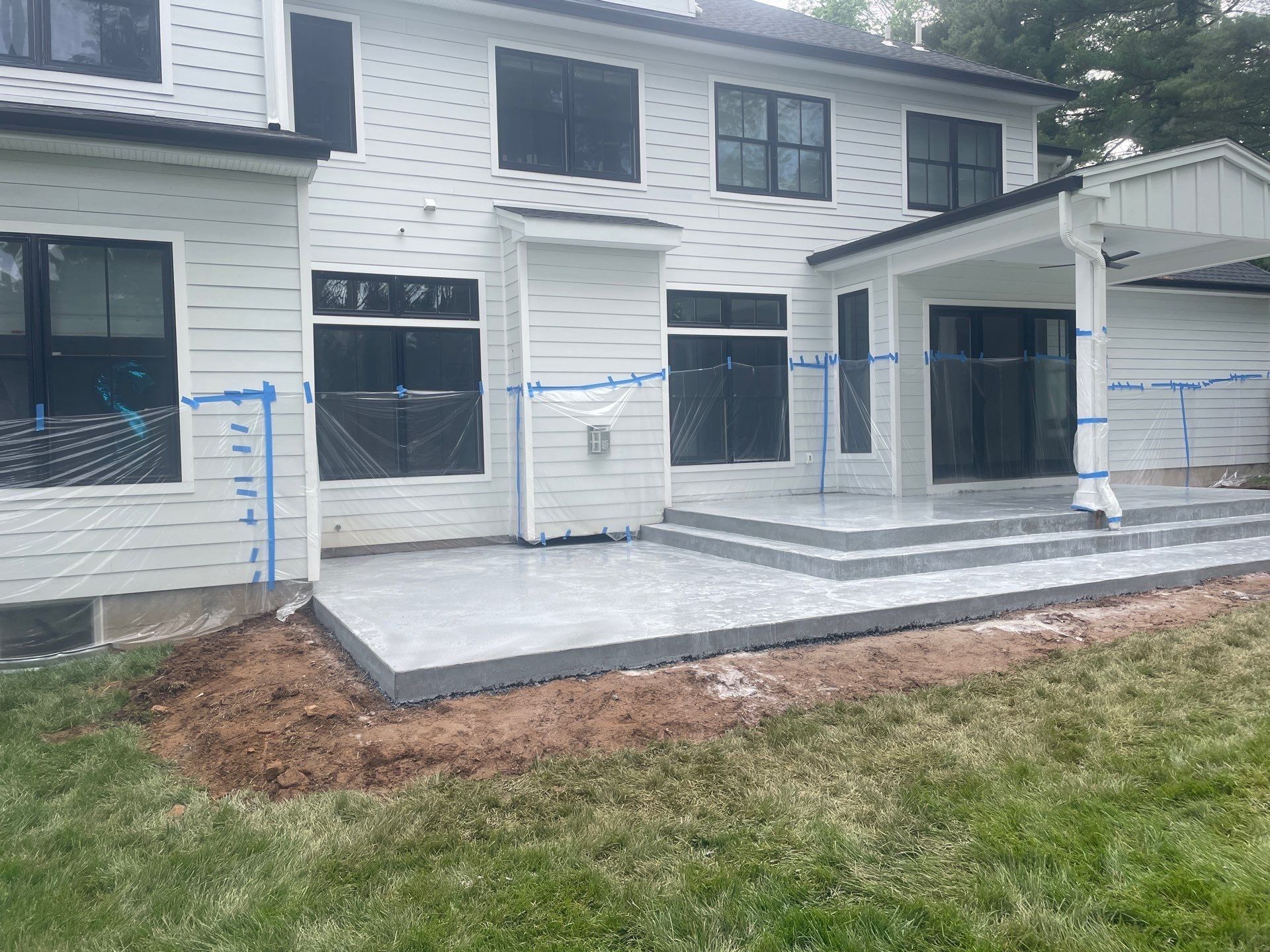 Modern Etched Concrete Back Patio in Princeton NJ by Architectural Concrete Design