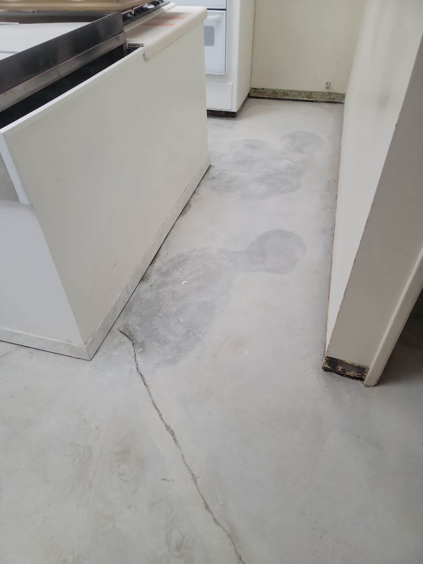 Interior Clubhouse at Hacienda Mobile home park by MGP Coatings