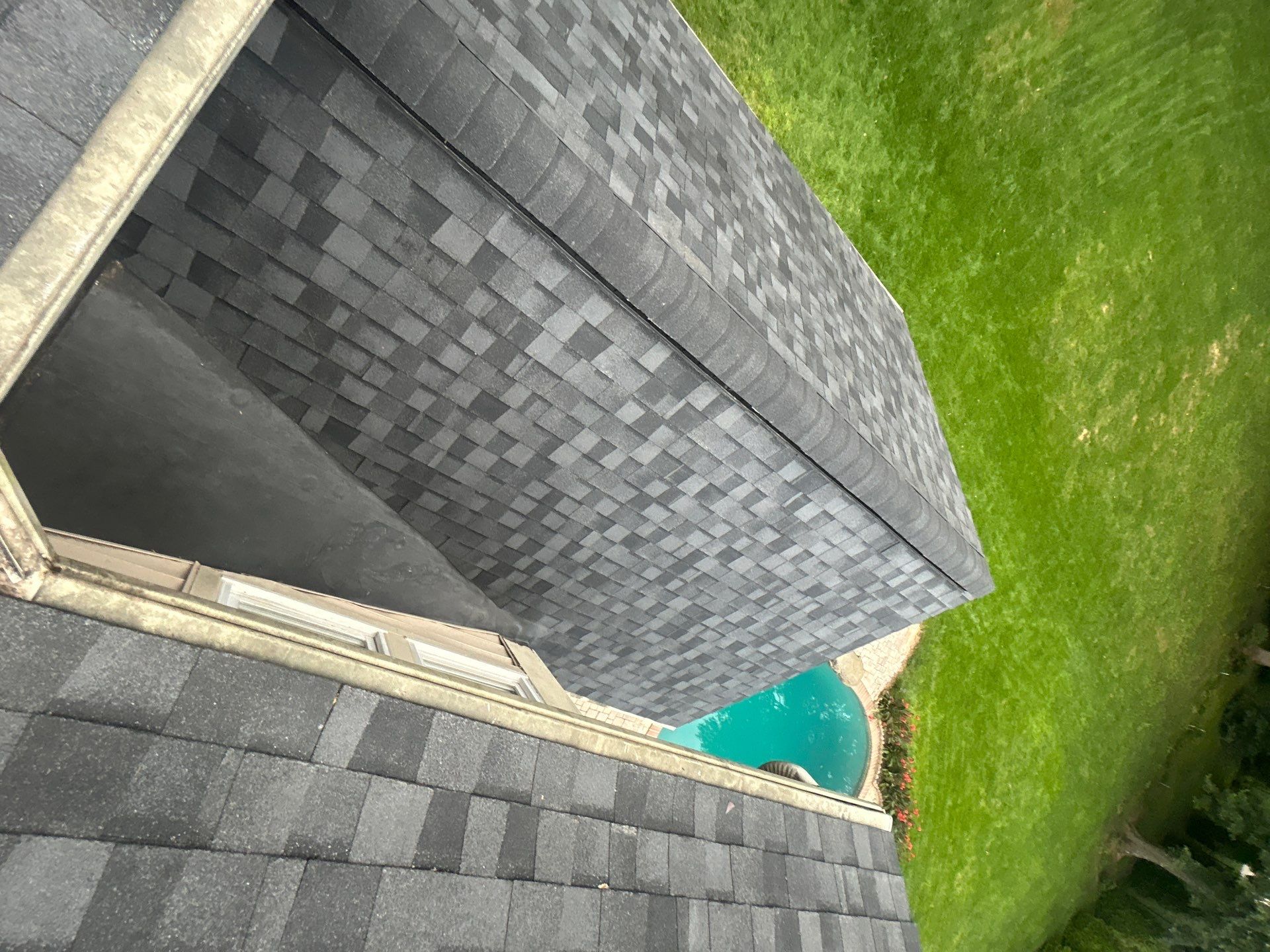 Great Falls : residential Roof with CertainTeed Landmark Pro in Max Def Moire Black  by RM Banning, Inc.