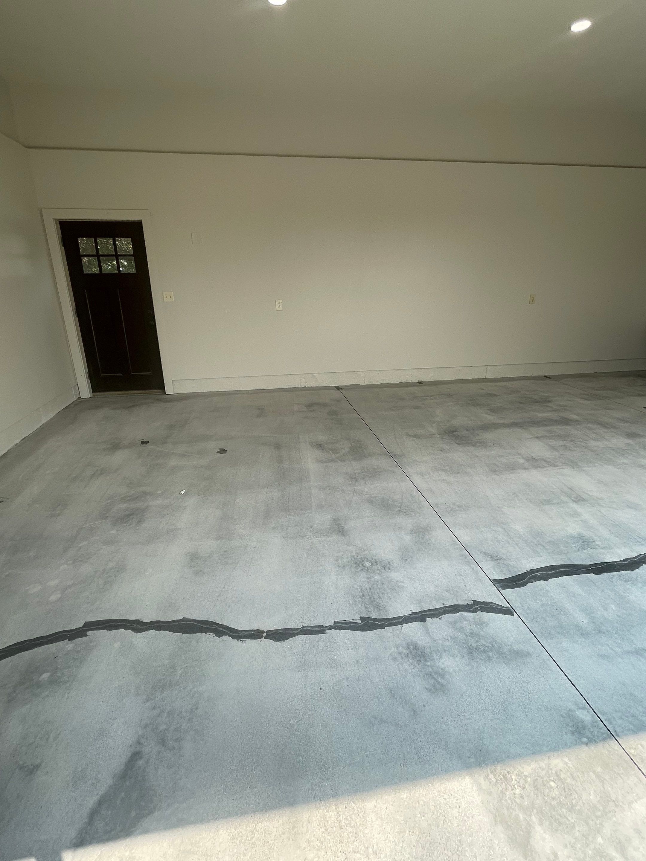 Domino Flake Floor Coating and Crack Repair in Chancellor by Select Painting, Coatings & Garage Cabinets