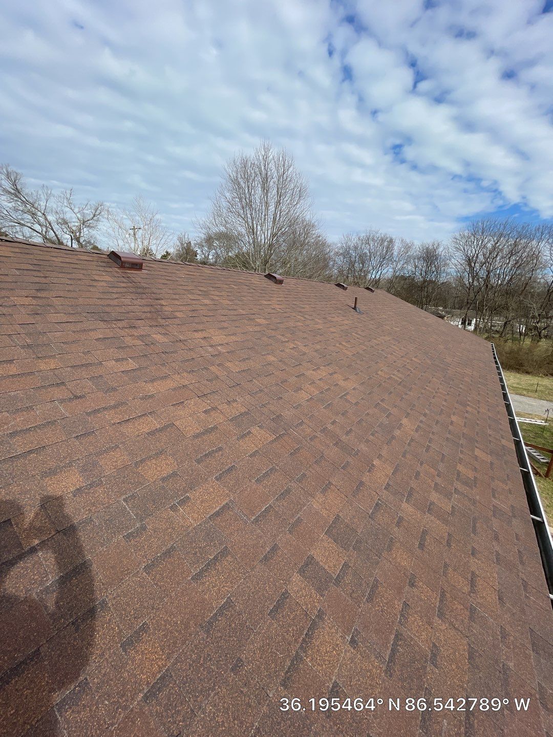 Residential Roofing Installation using Owens Corning Oakridge Roofing System by Undersun Roofing 