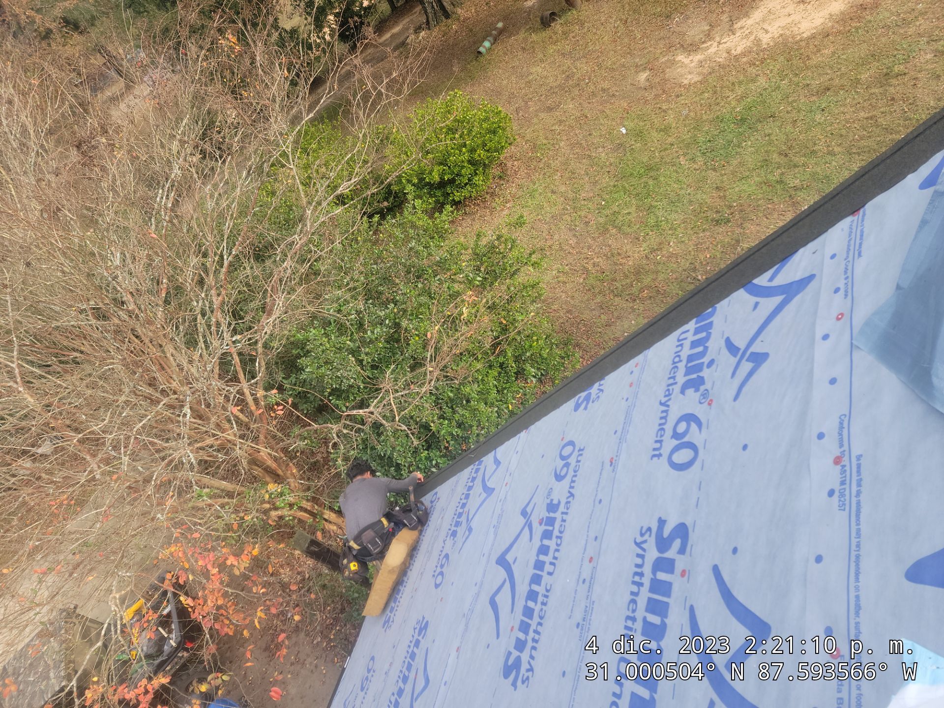 Jaye by IAM Roofing LLC