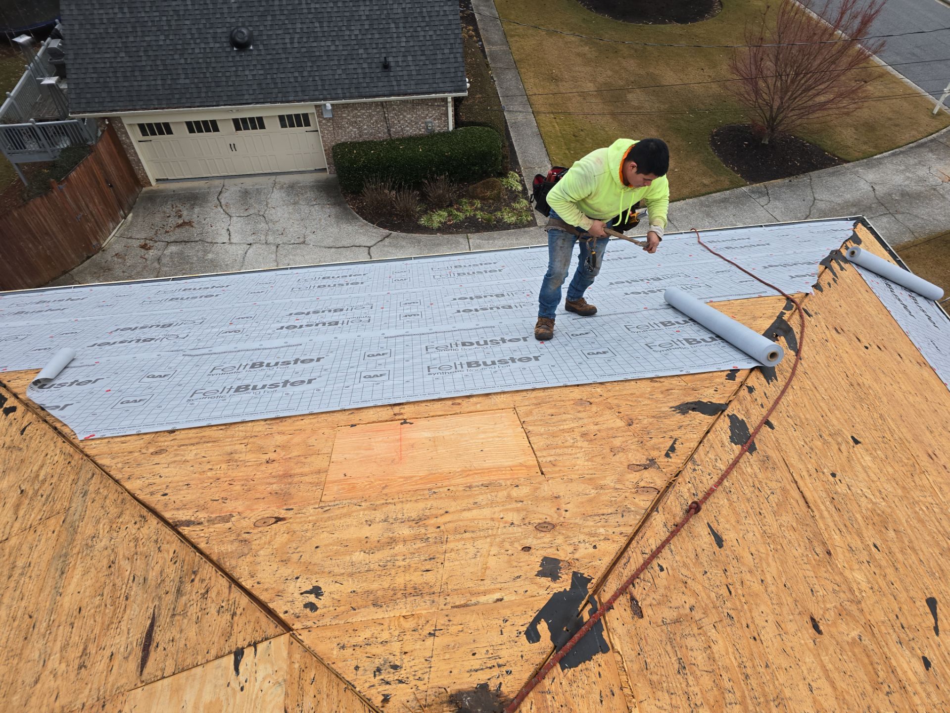 GAF Timberline HDZ in Oyster Grey by Element Pros Roofing, LLC