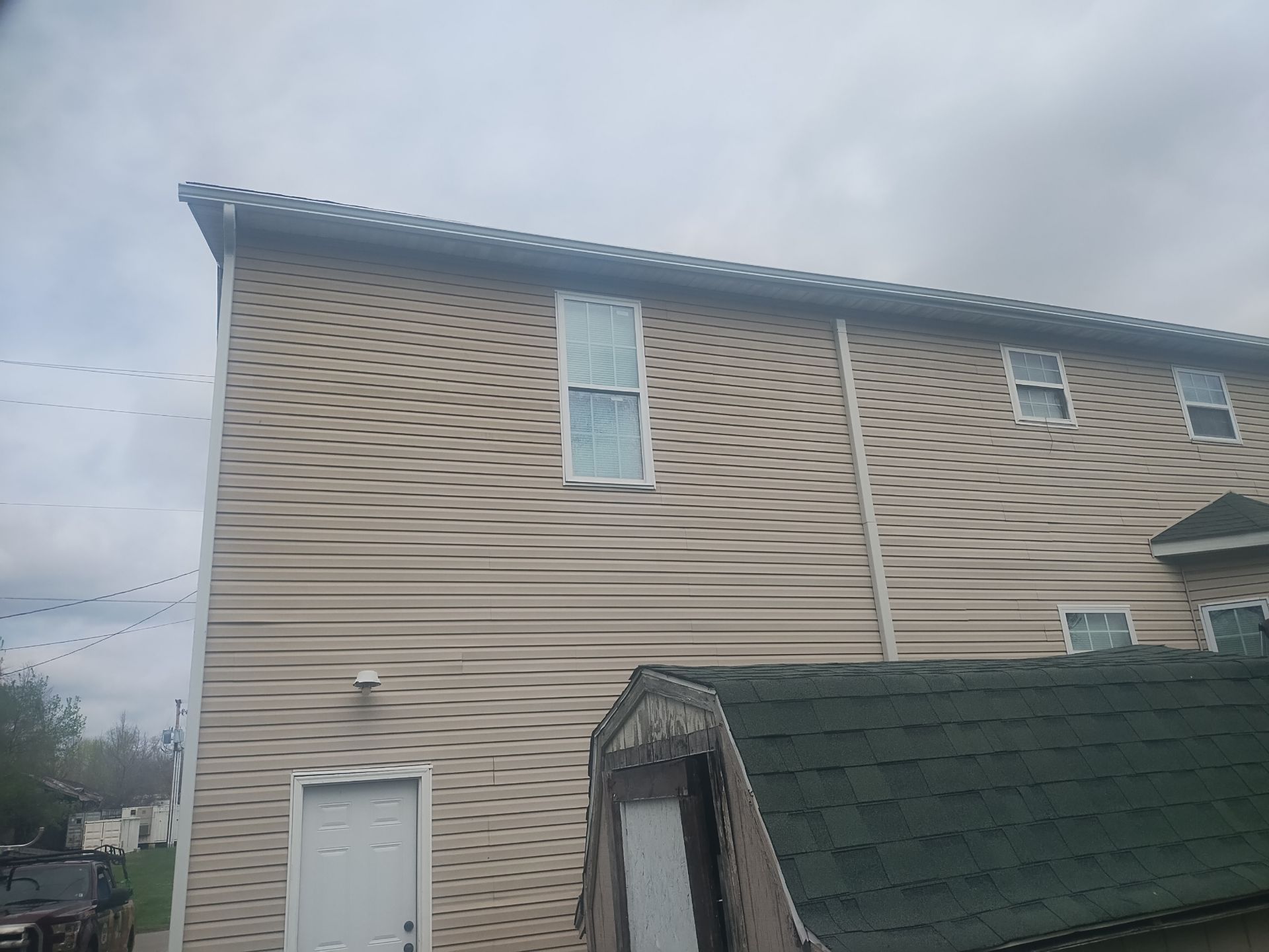 🏠 South Point Gets a Dynasty Makeover by Mr. Roofer