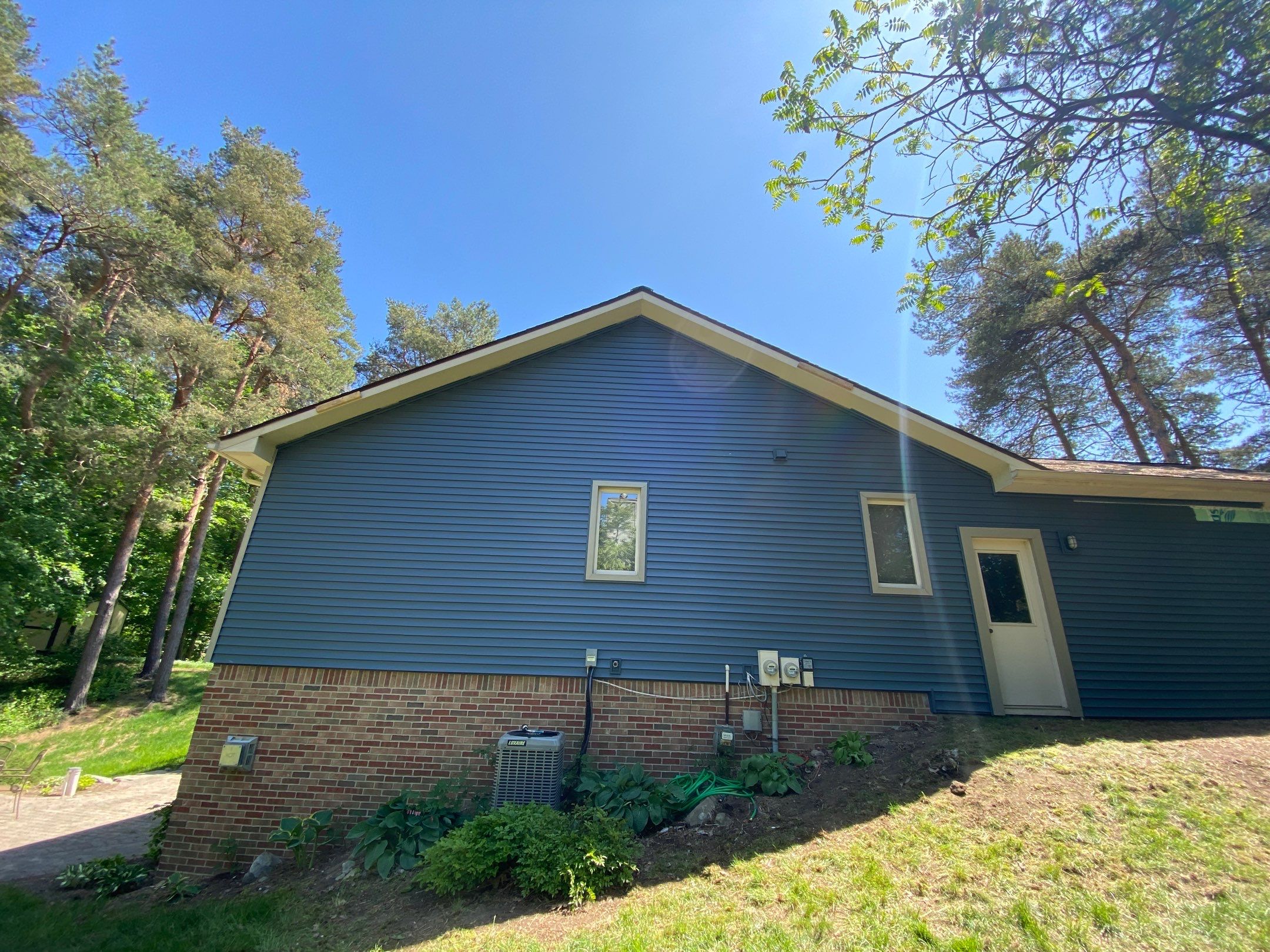 Siding Replacement using CertainTeed Restoration Classis D4 by 180 Contractors