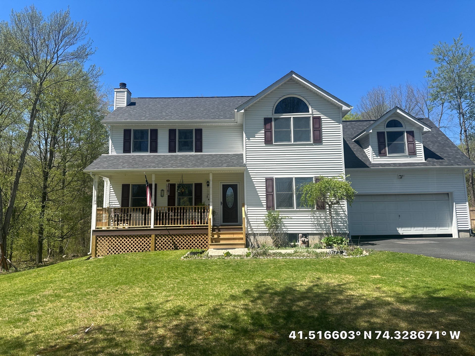 Onyx Black in Pine Bush by roberts roofing